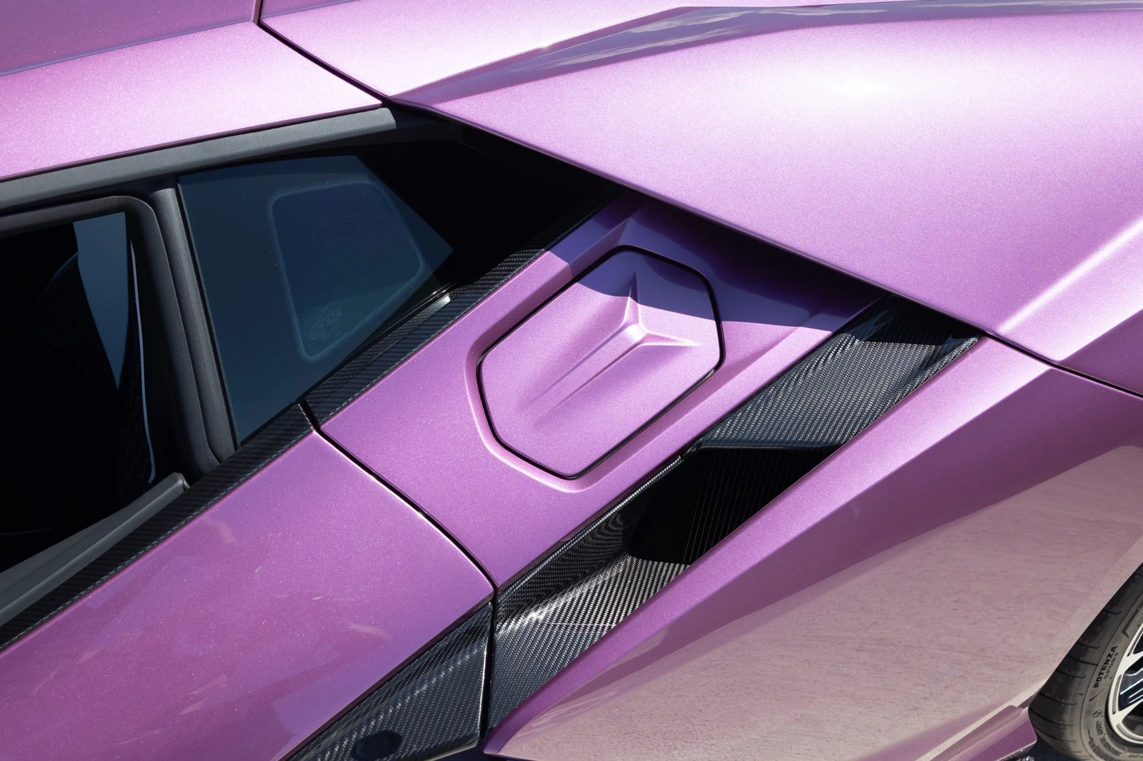 2026 Lamborghini Revuelto, 8/30