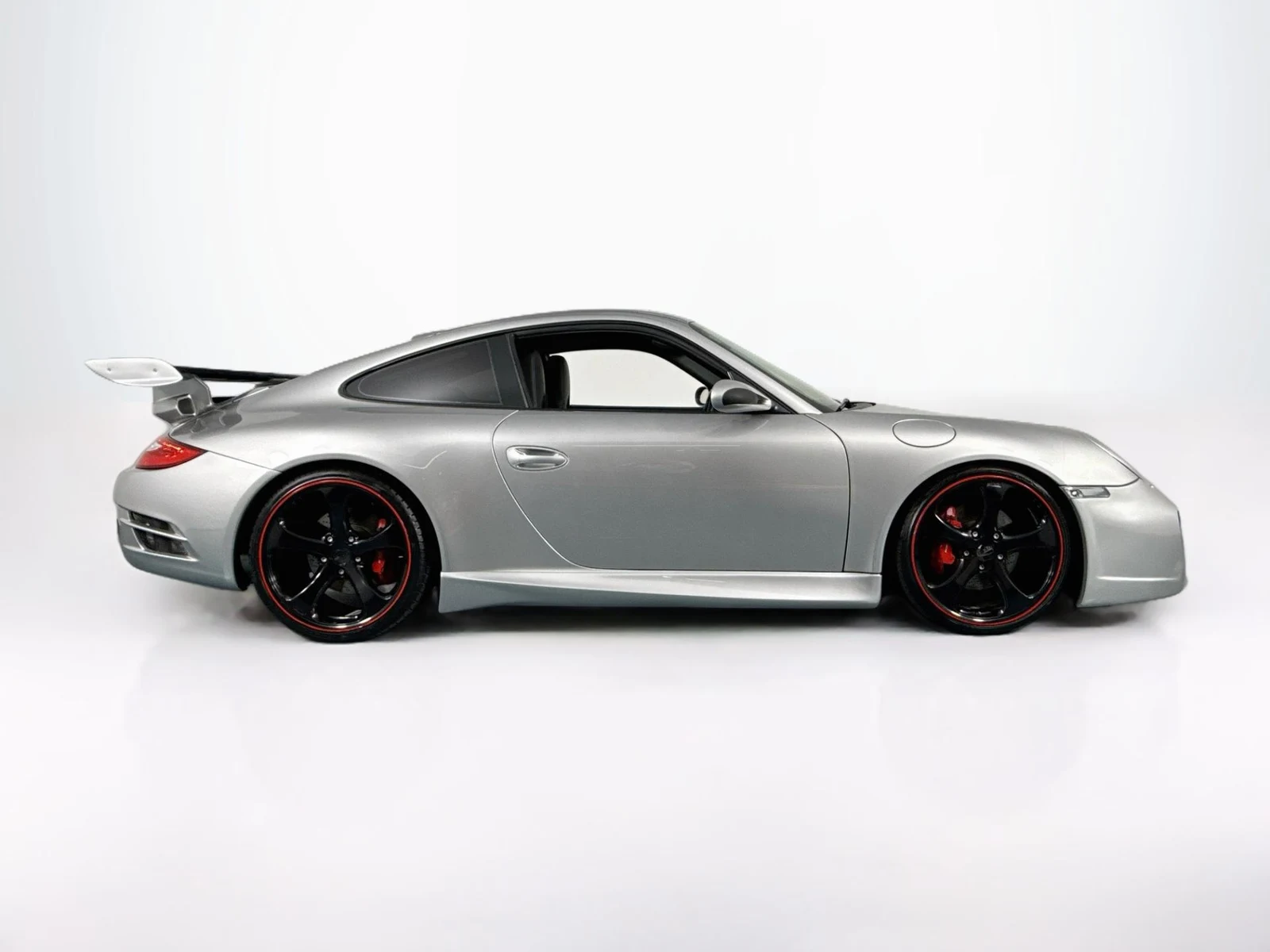 2006 Porsche 911 (997.1) Carrera S, 2/30