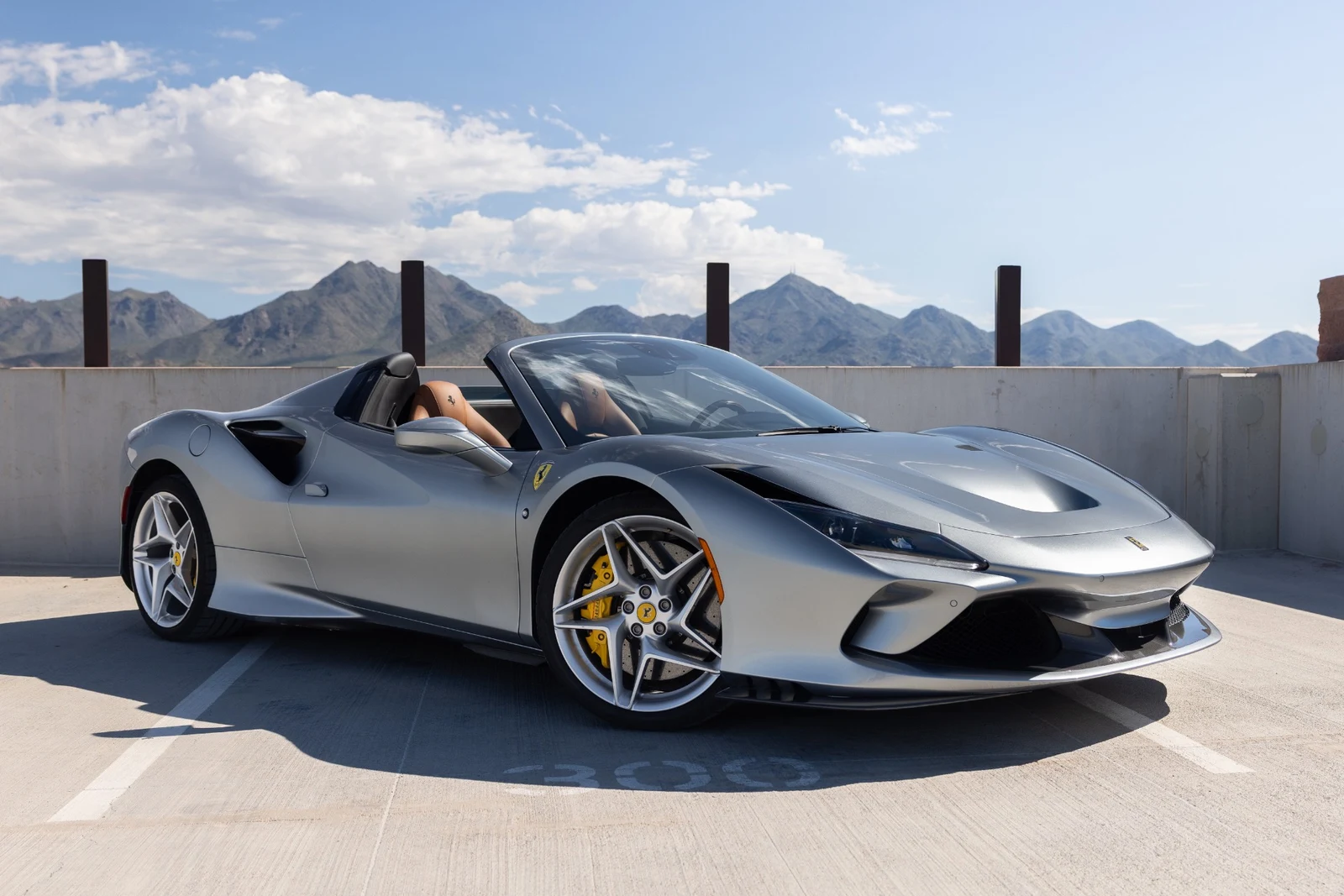 2021 Ferrari F8 Spider, 3/30