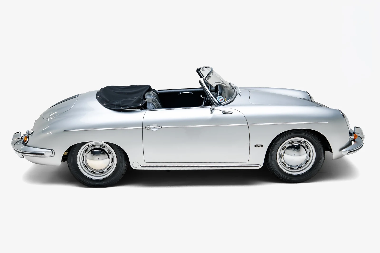 1961 Porsche 356B Roadster, 4/30