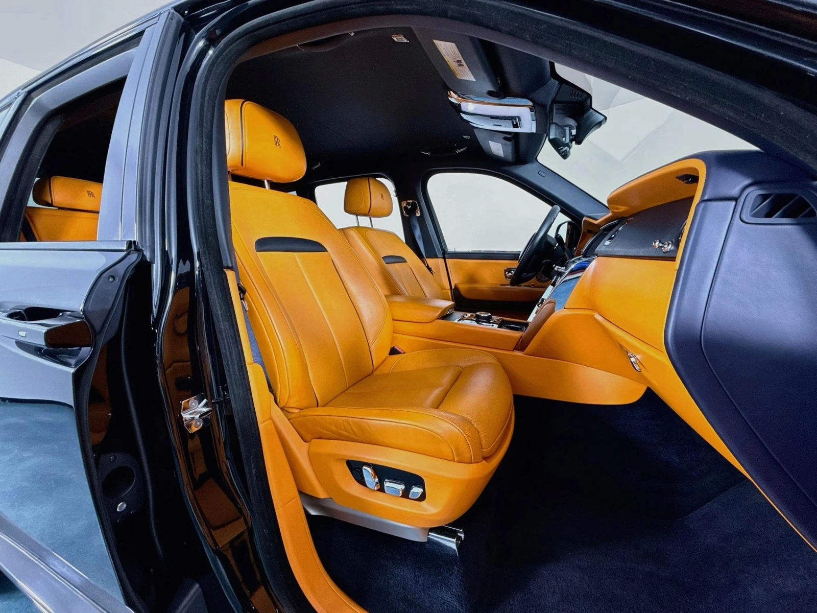 2020 Rolls-Royce Cullinan, 13/30