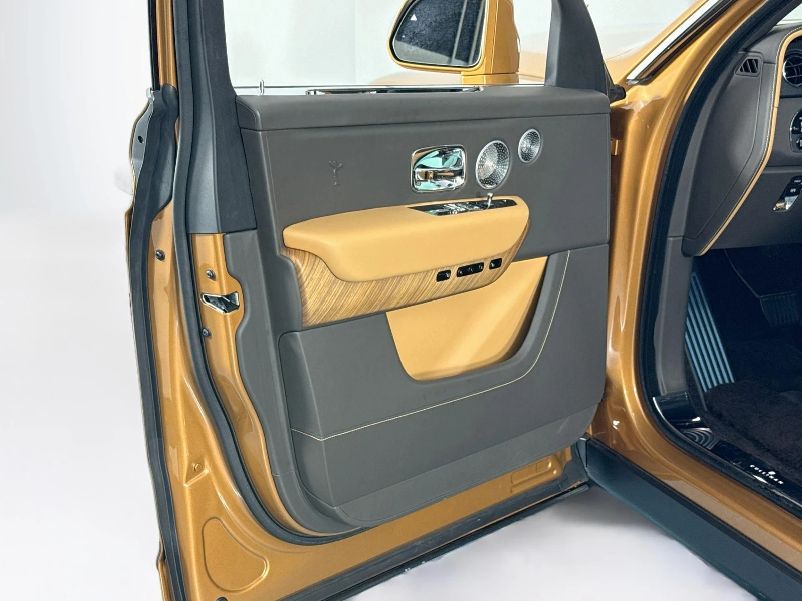 2023 Rolls-Royce Cullinan, 8/30