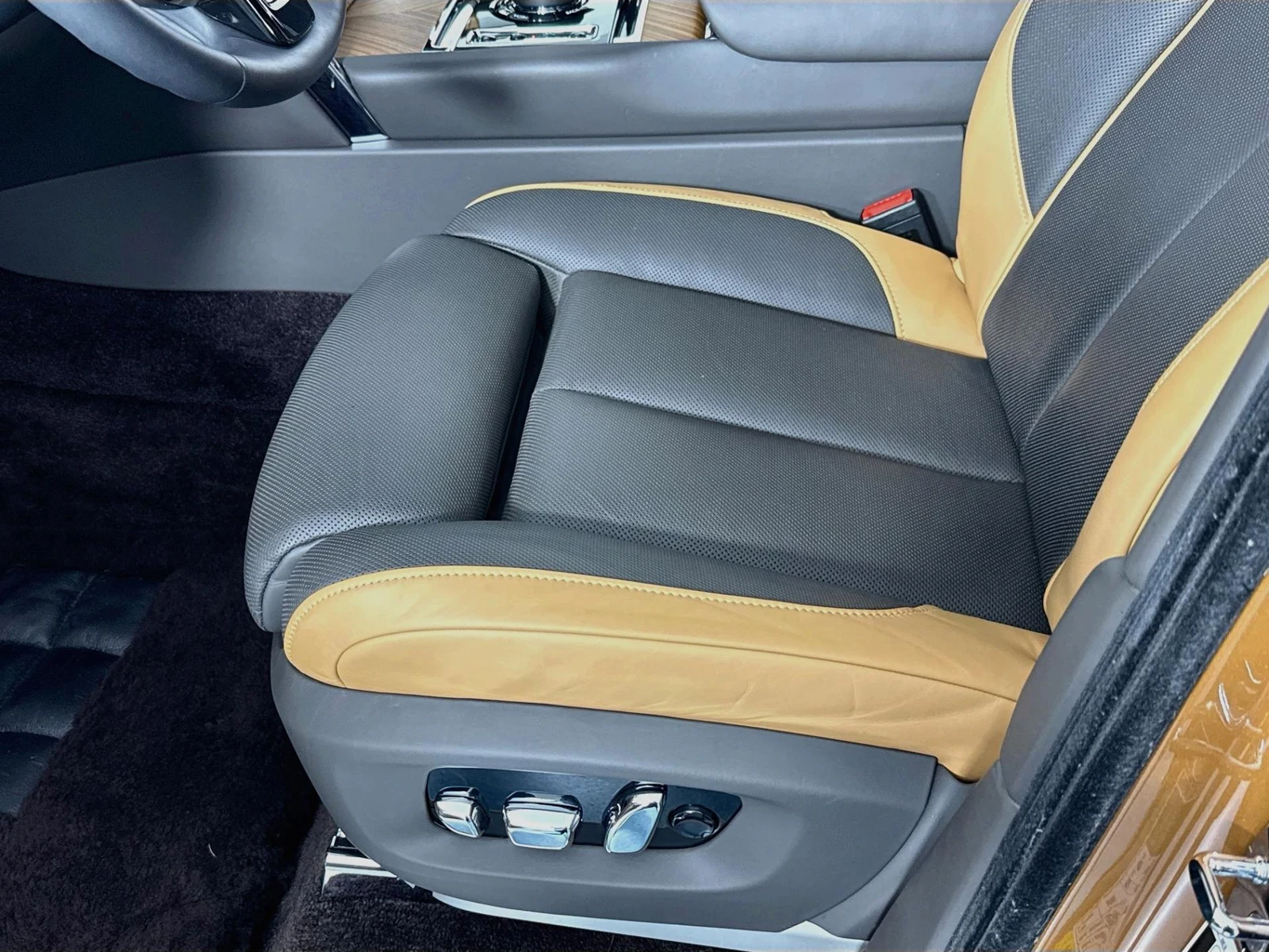 2023 Rolls-Royce Cullinan, 9/30