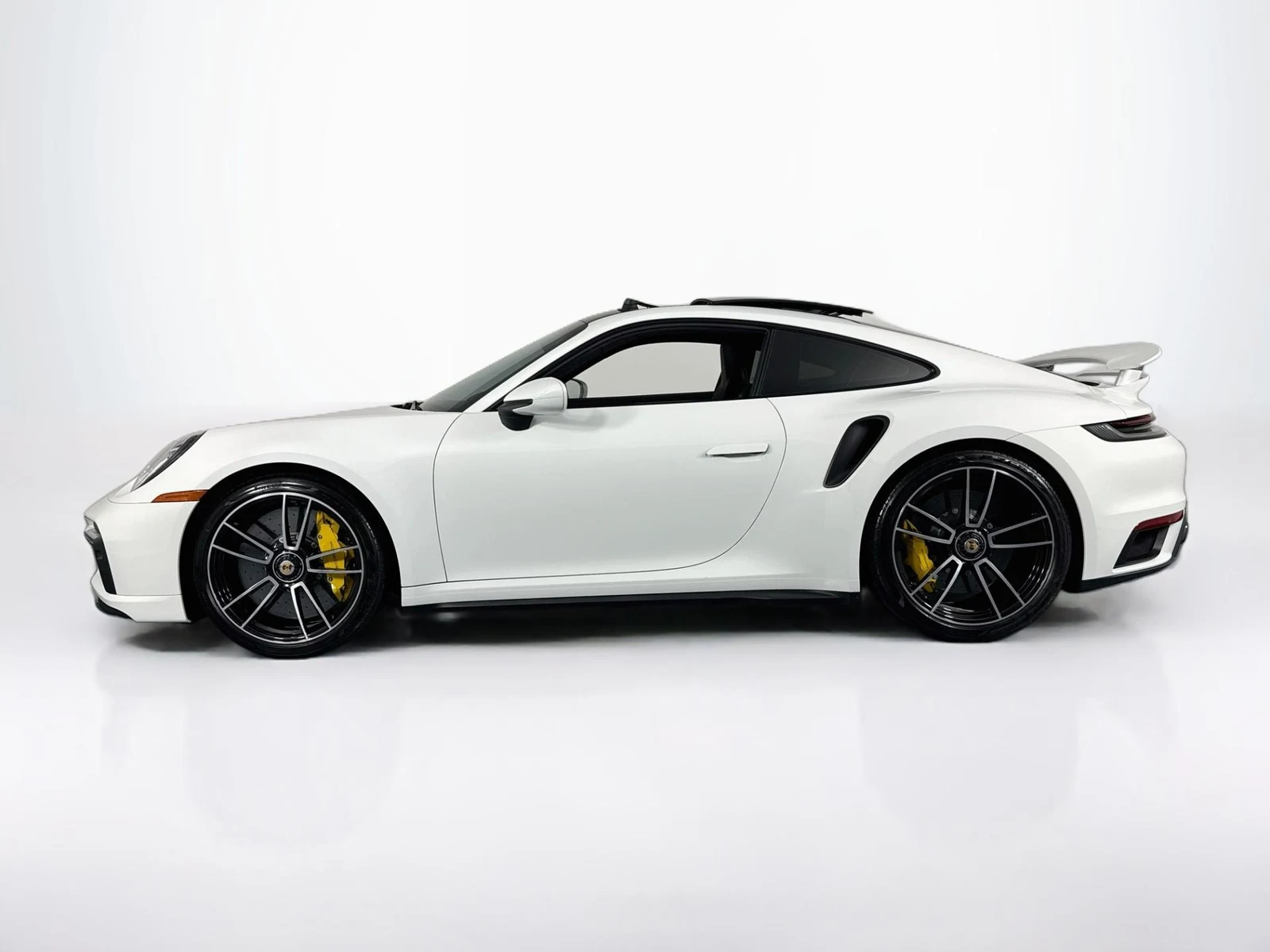 2024 Porsche 911 (992.1) Turbo S, 4/30