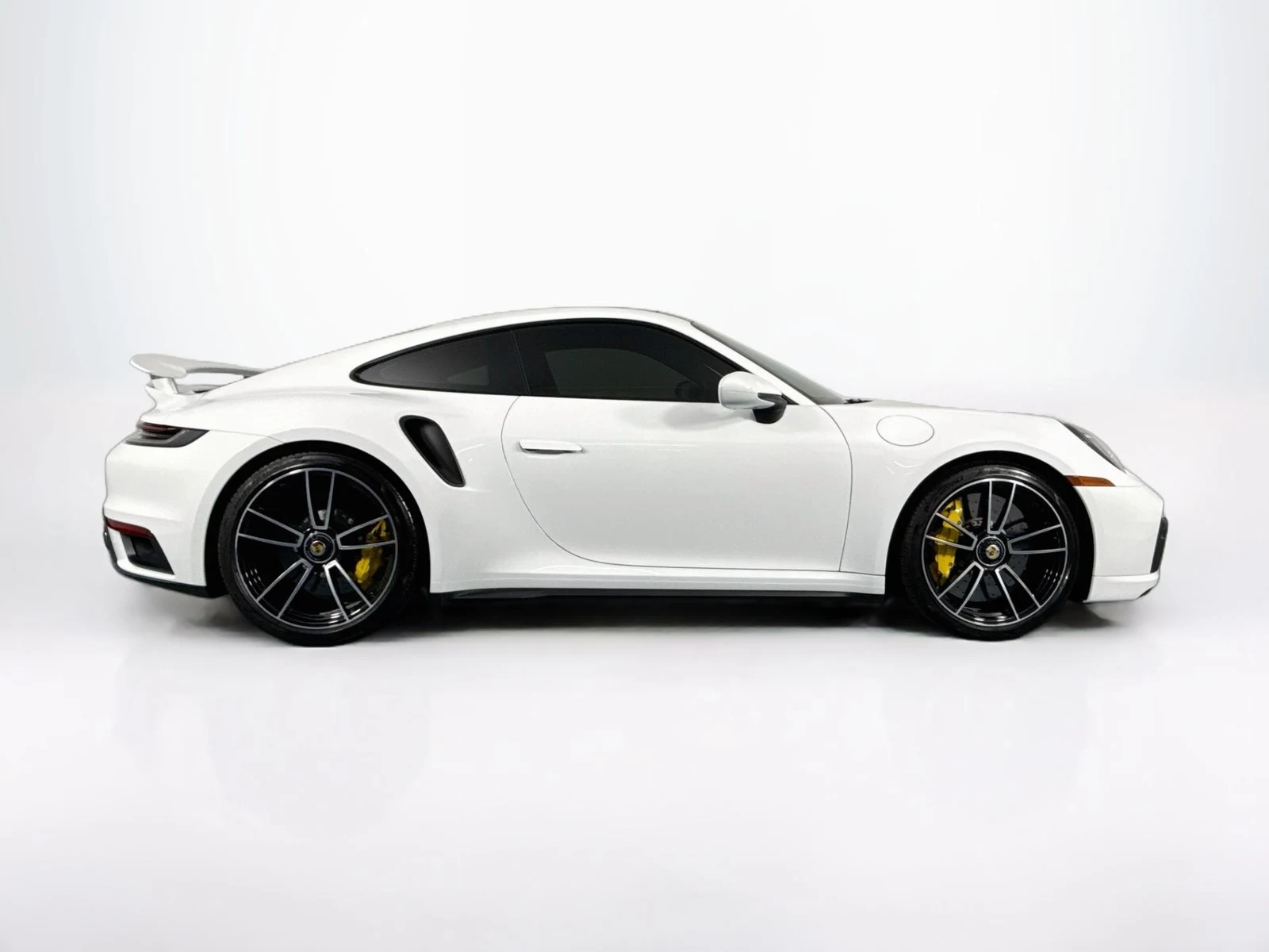 2024 Porsche 911 (992.1) Turbo S, 28/30