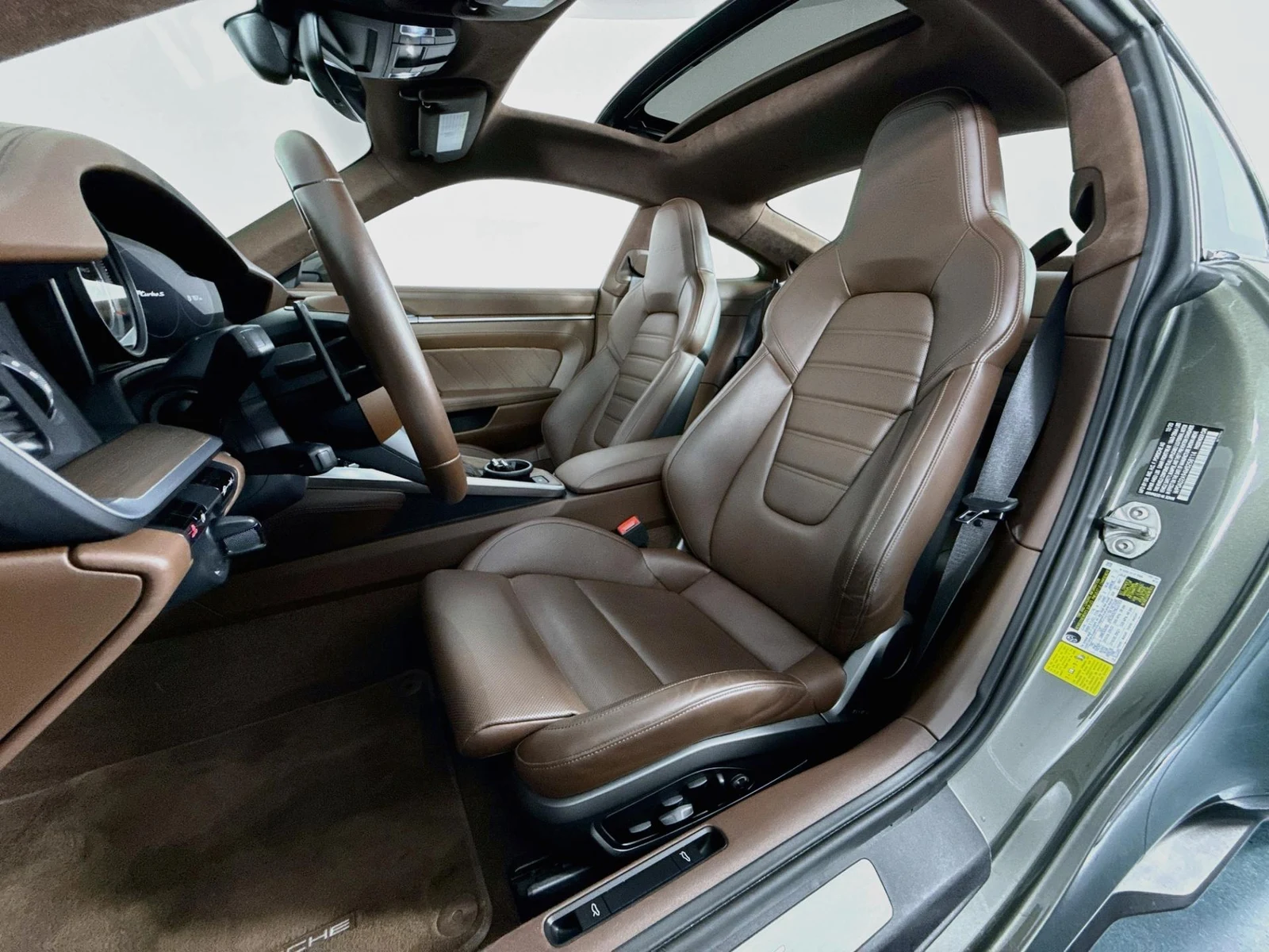 2021 Porsche 911 (992.1) Turbo S, 5/30