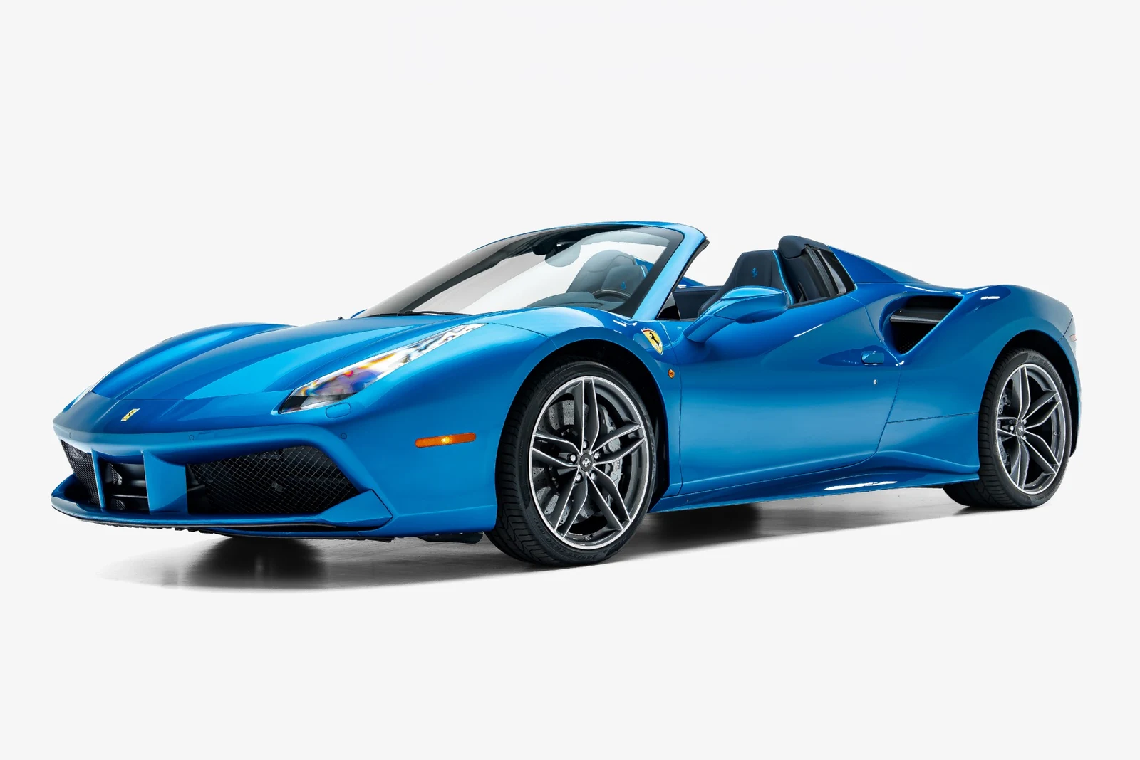 Ferrari 488 Spider | iLusso Costa Mesa