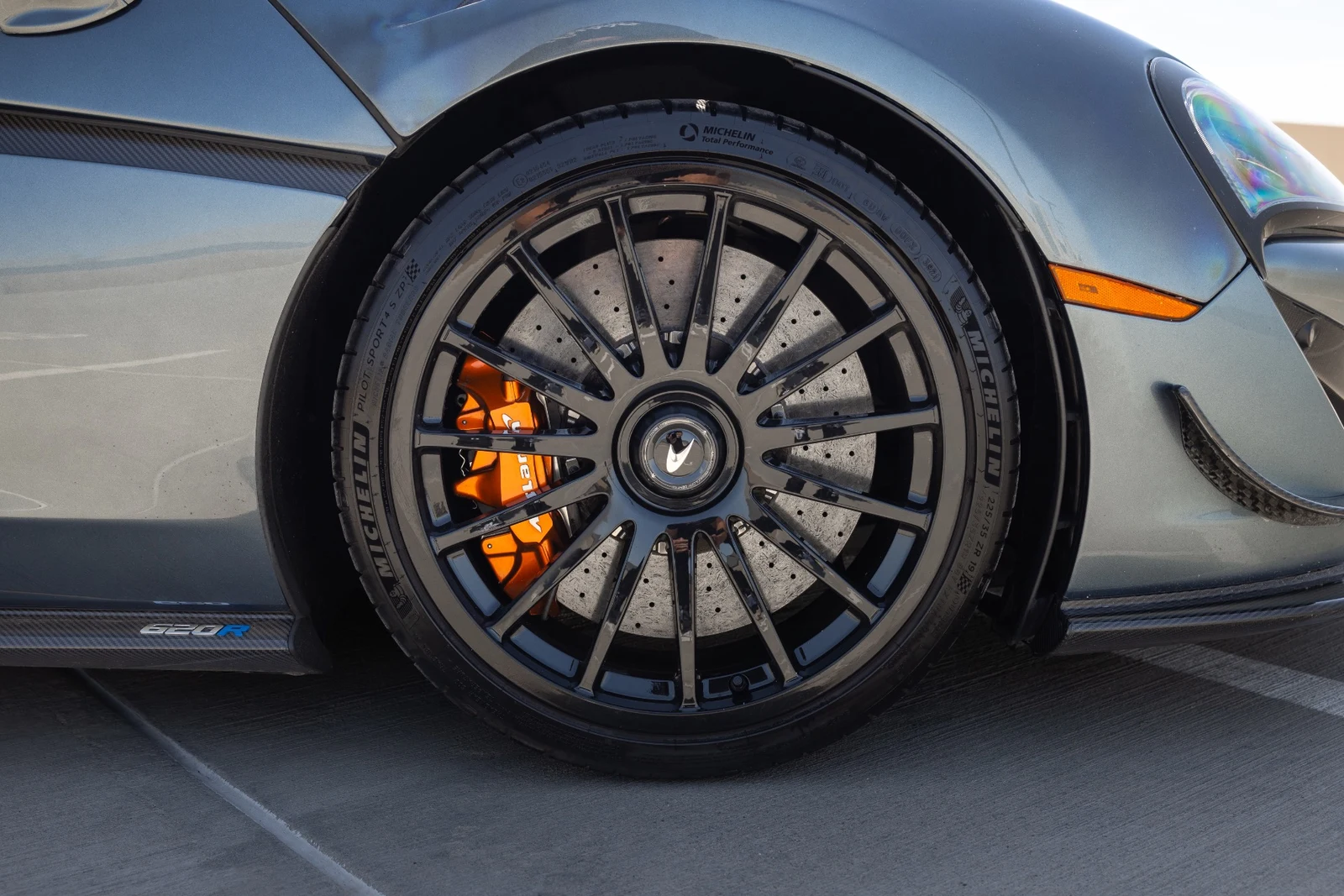 2020 McLaren 620R, 11/30