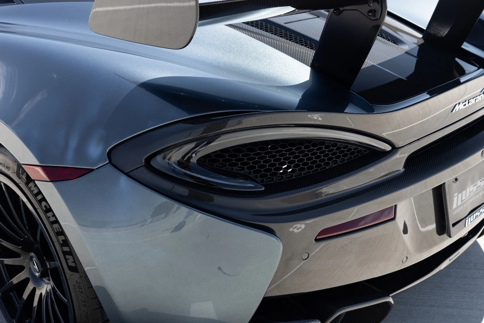 2020 McLaren 620R, 16/30