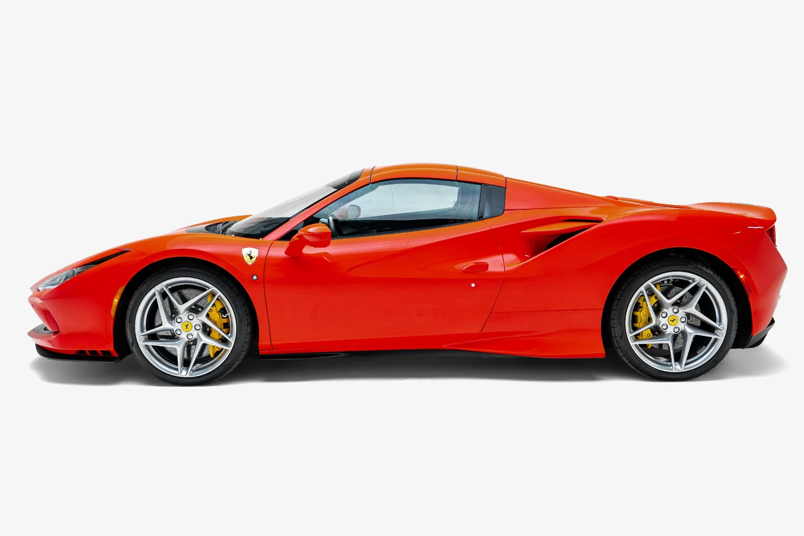 2022 Ferrari F8 Spider, 6/30