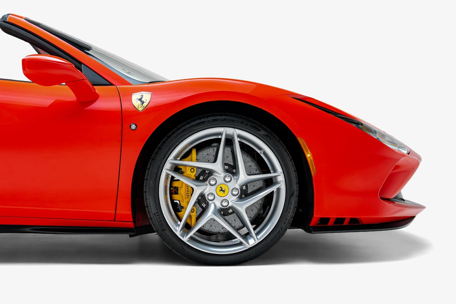 2022 Ferrari F8 Spider, 10/30