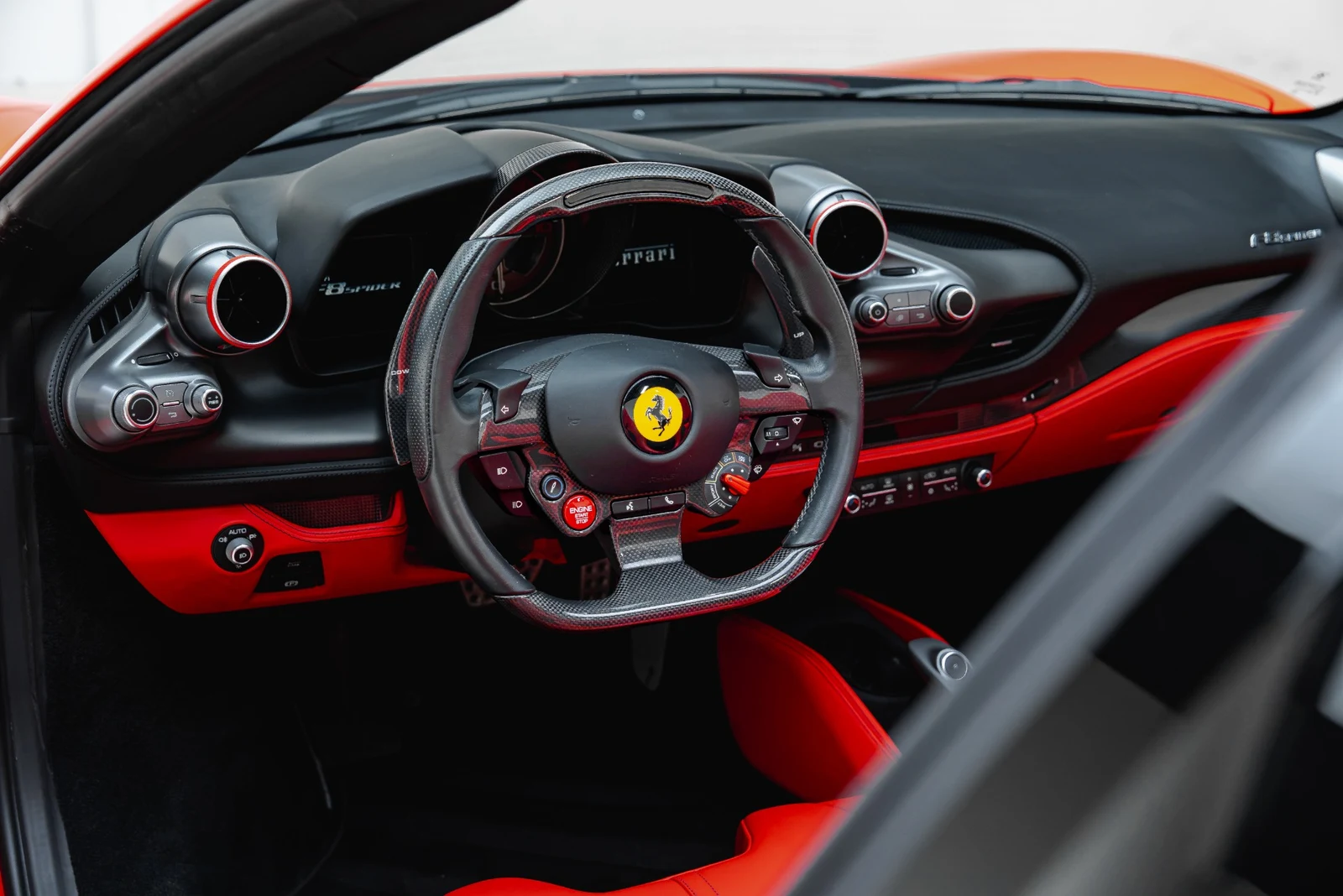 2022 Ferrari F8 Spider, 22/30