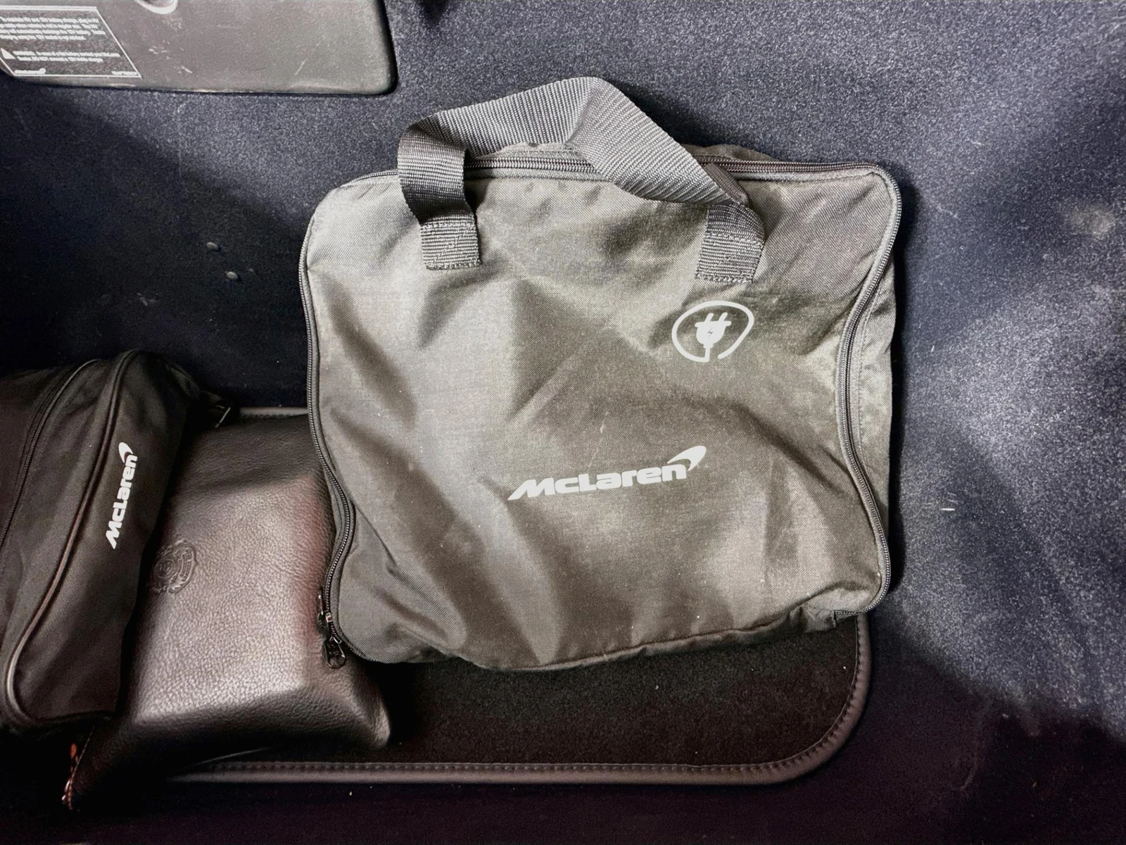 2024 McLaren Artura, 14/30