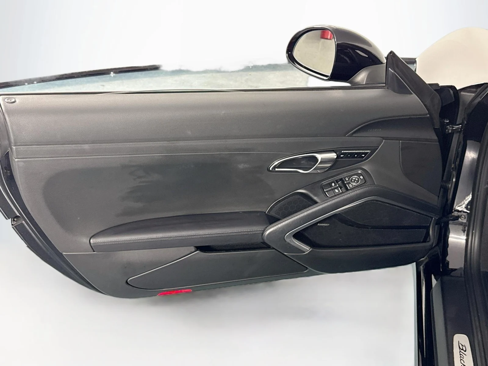 2016 Porsche 911 (991.1) Carrera Black Edition, 9/30