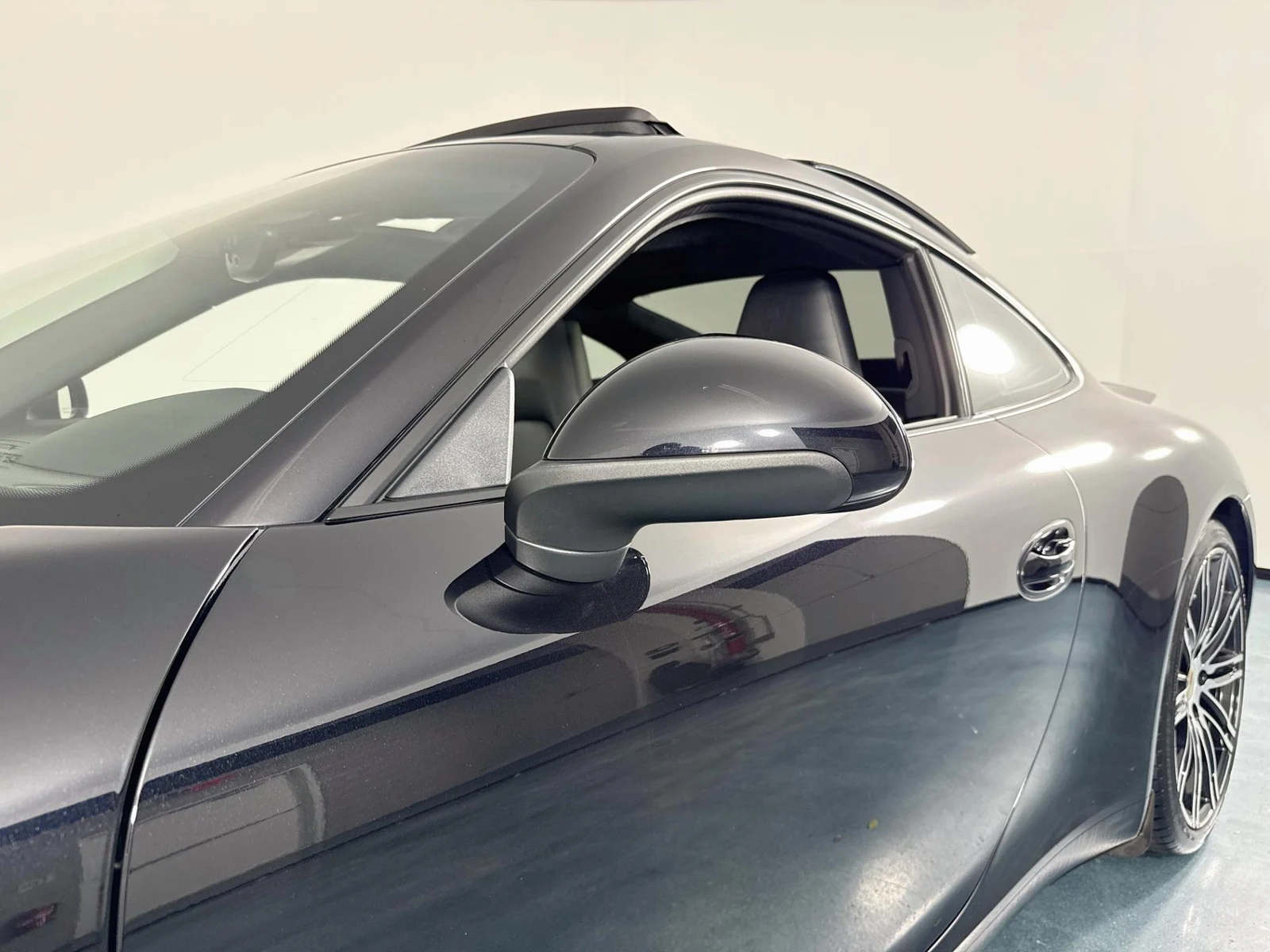 2016 Porsche 911 (991.1) Carrera Black Edition, 21/30