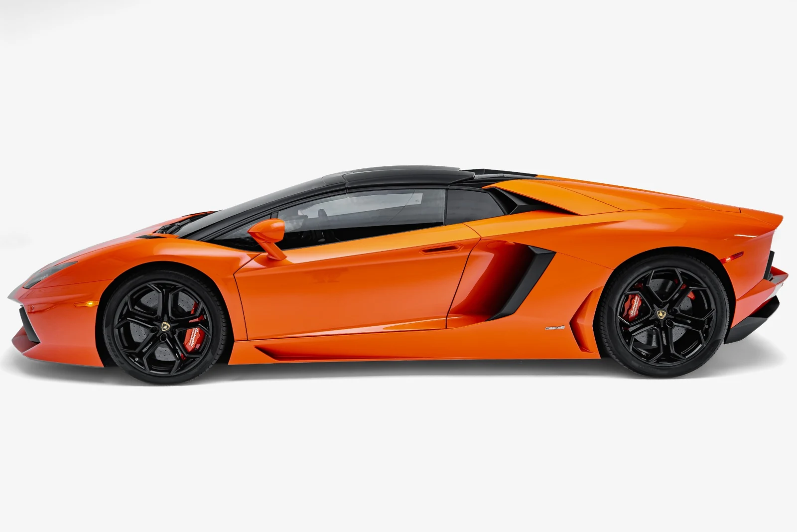 2014 Lamborghini Aventador LP700-4, 4/30