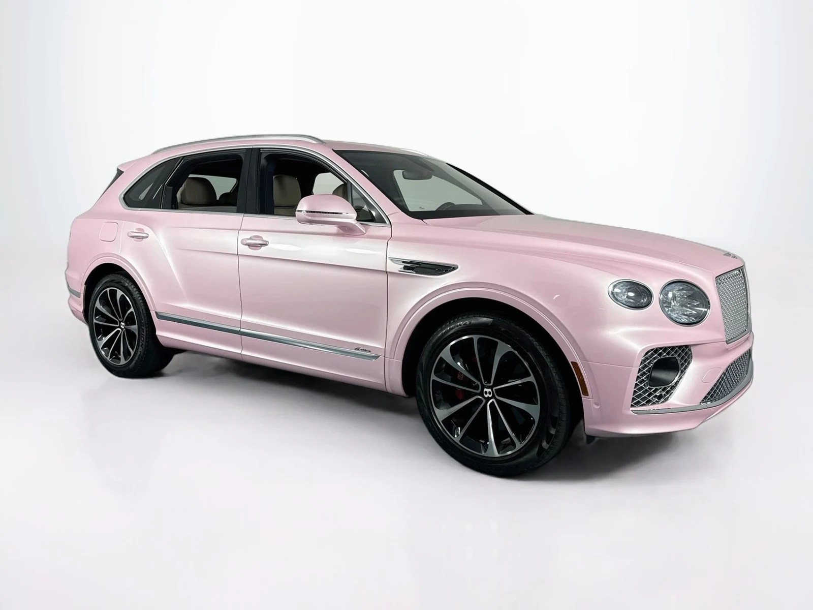 2023 Bentley Bentayga Azure V8, 2/30