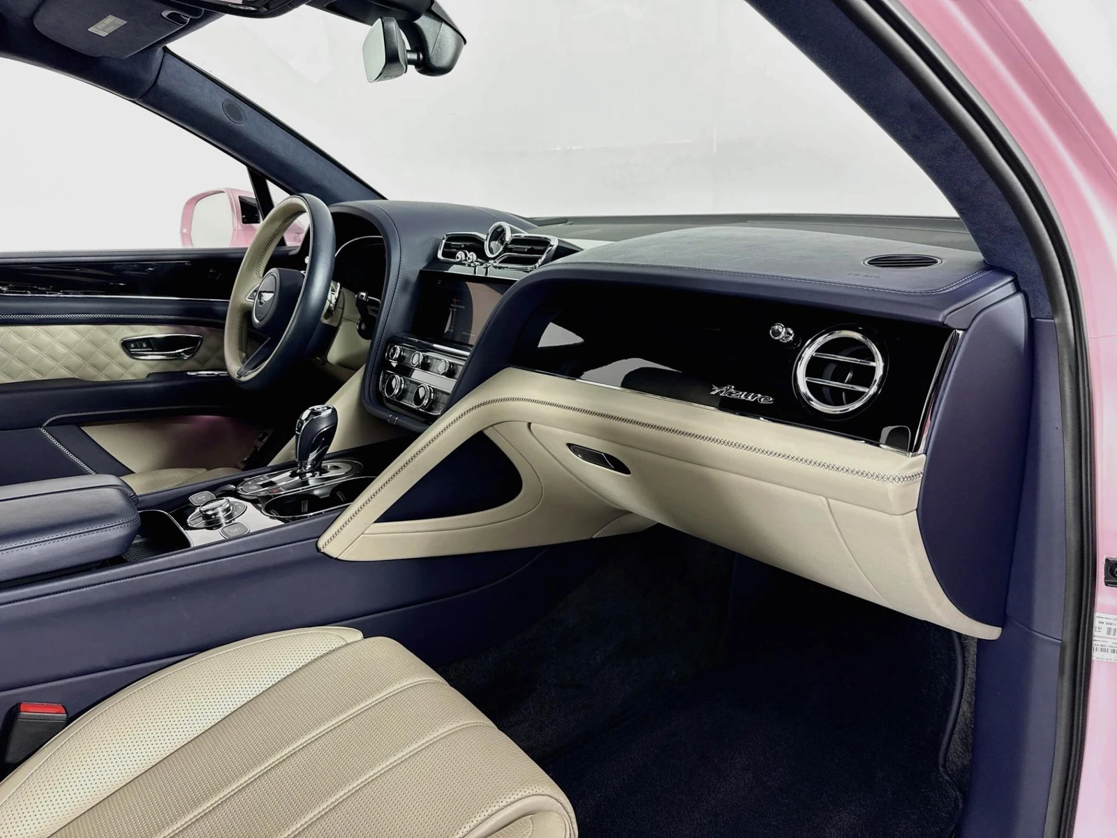 2023 Bentley Bentayga Azure V8, 14/30