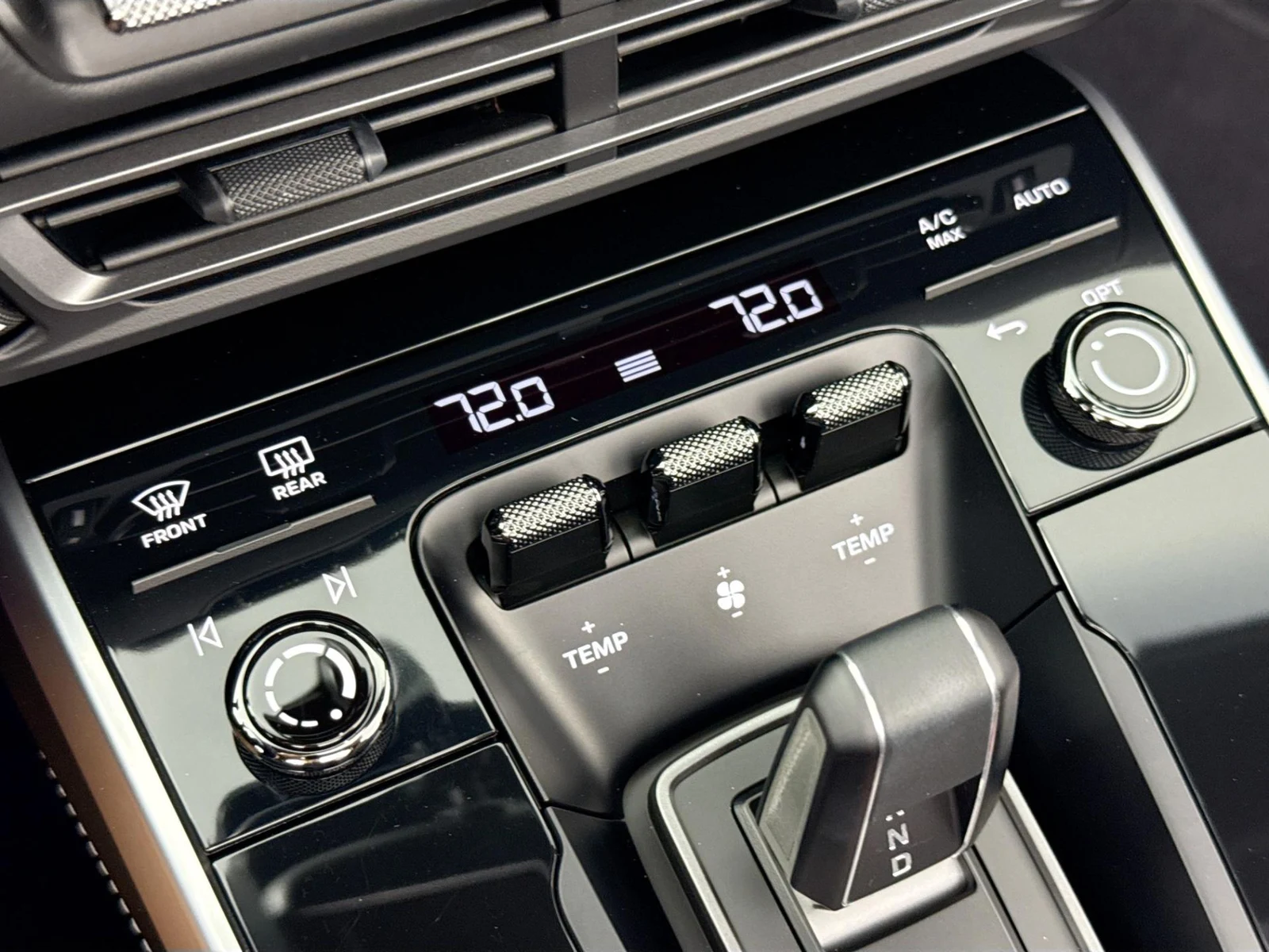 2025 Porsche 911 (992.1) Turbo S, 8/30