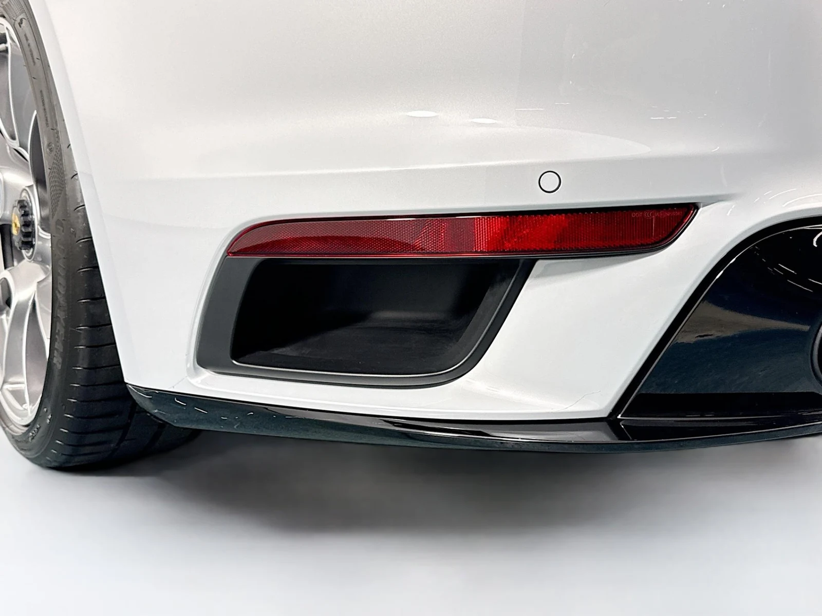 2025 Porsche 911 (992.1) Turbo S, 22/30