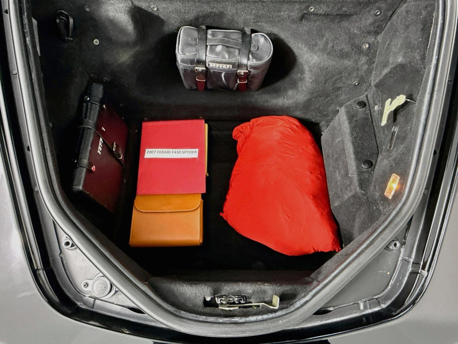 2007 Ferrari F430 Spider F1, 12/30