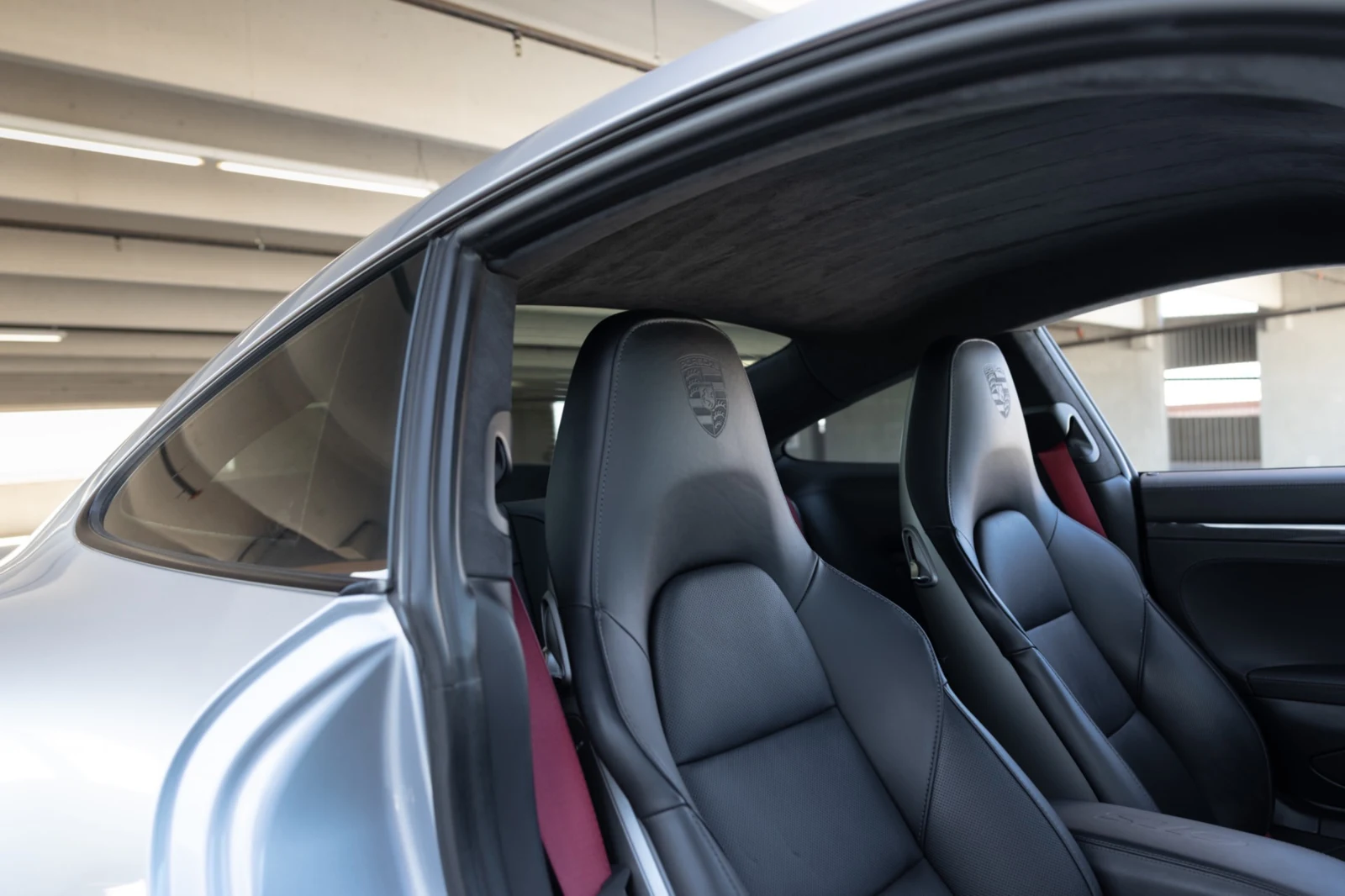 2018 Porsche 911 (991.2) Carrera GTS, 27/30