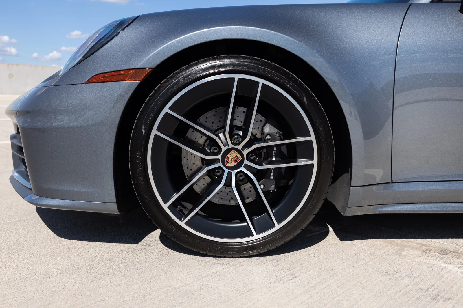 2025 Porsche 911 (992.2) Carrera T, 6/30