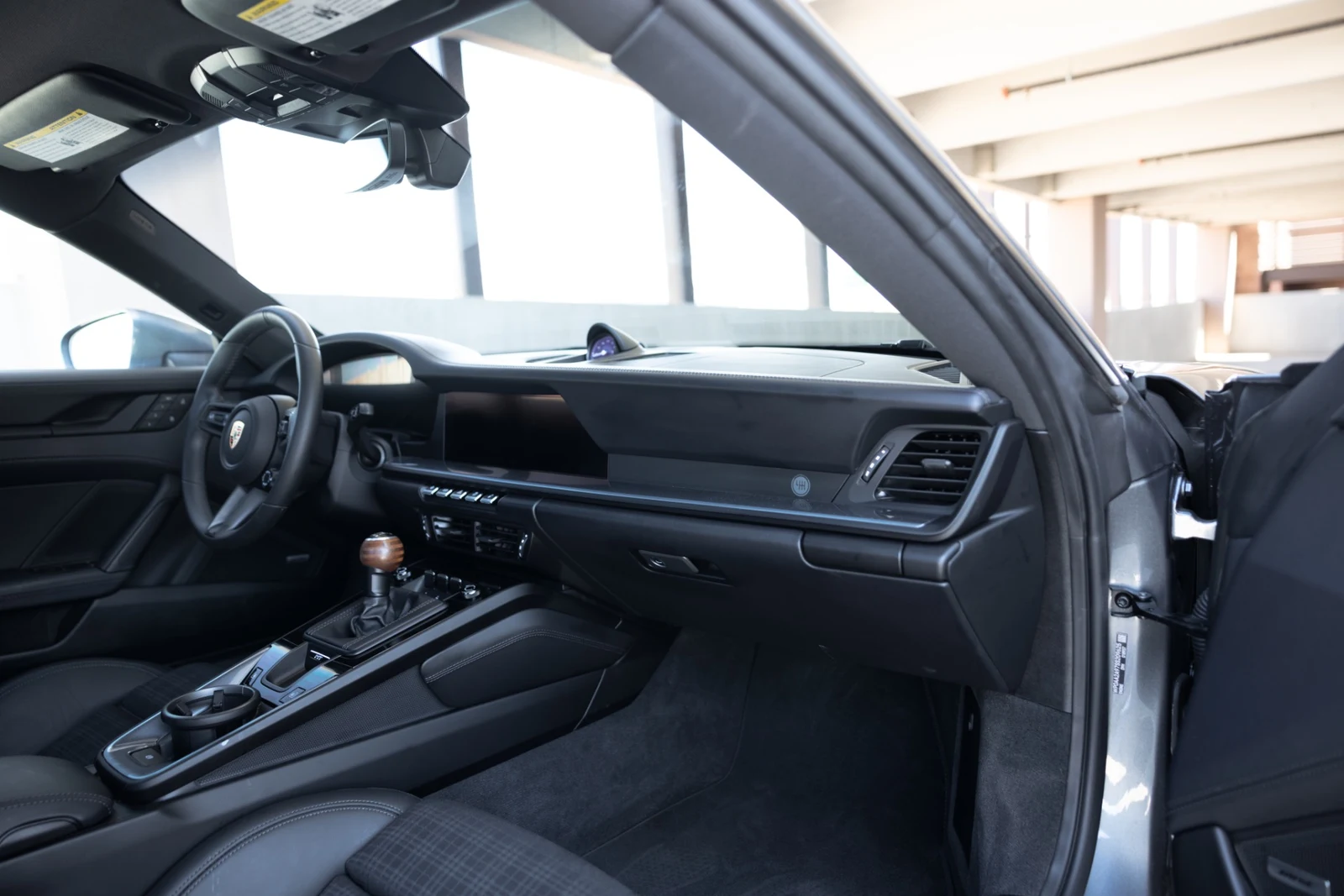 2025 Porsche 911 (992.2) Carrera T, 25/30