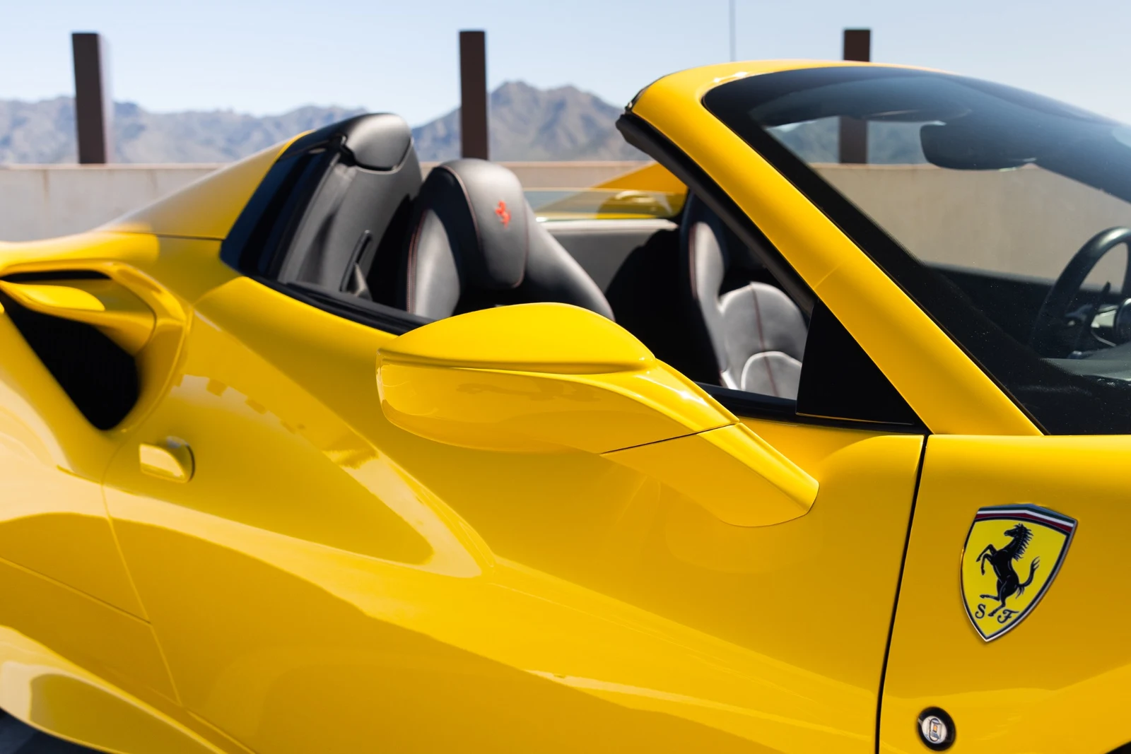 2022 Ferrari F8 Spider, 14/30