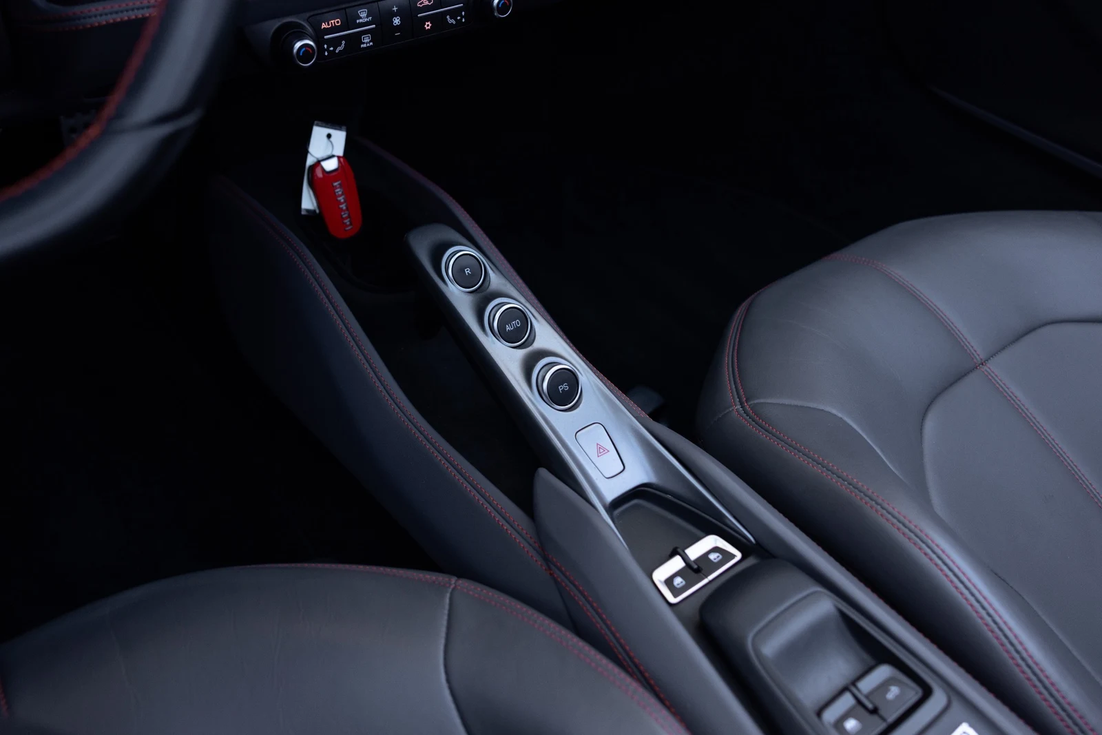 2022 Ferrari F8 Spider, 23/30