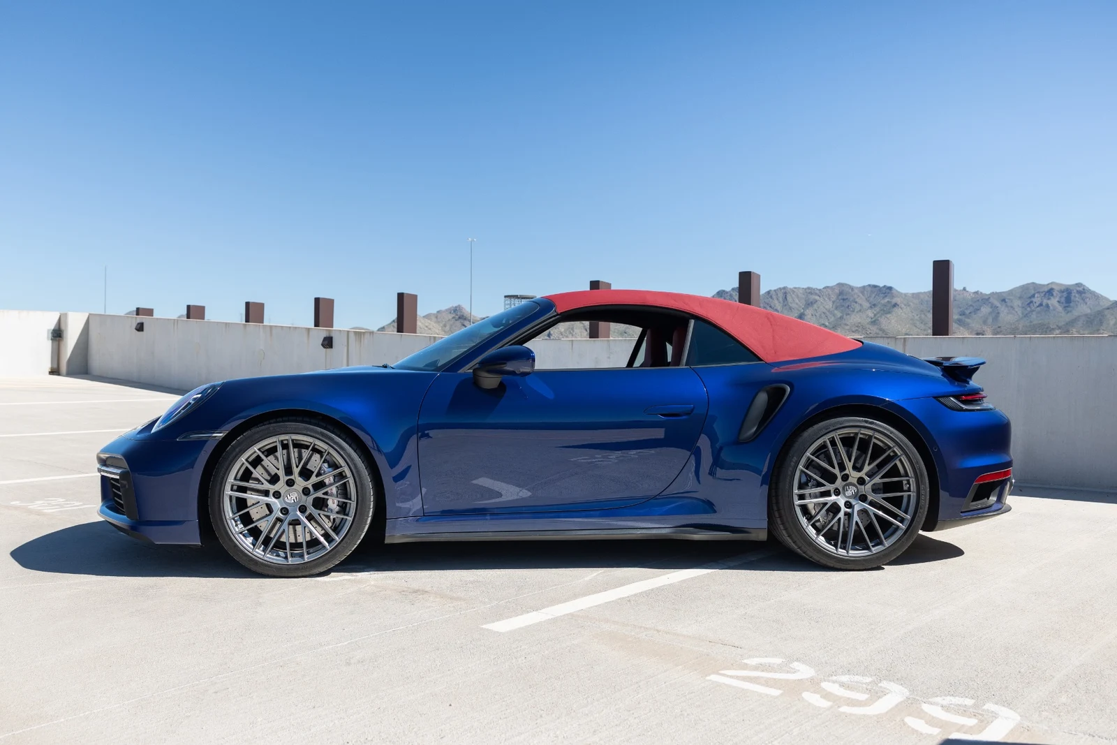 2025 Porsche 911 (992.1) Turbo, 9/30