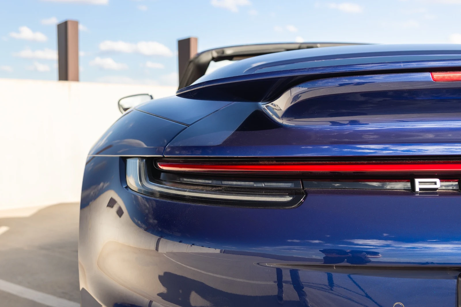 2025 Porsche 911 (992.1) Turbo, 15/30