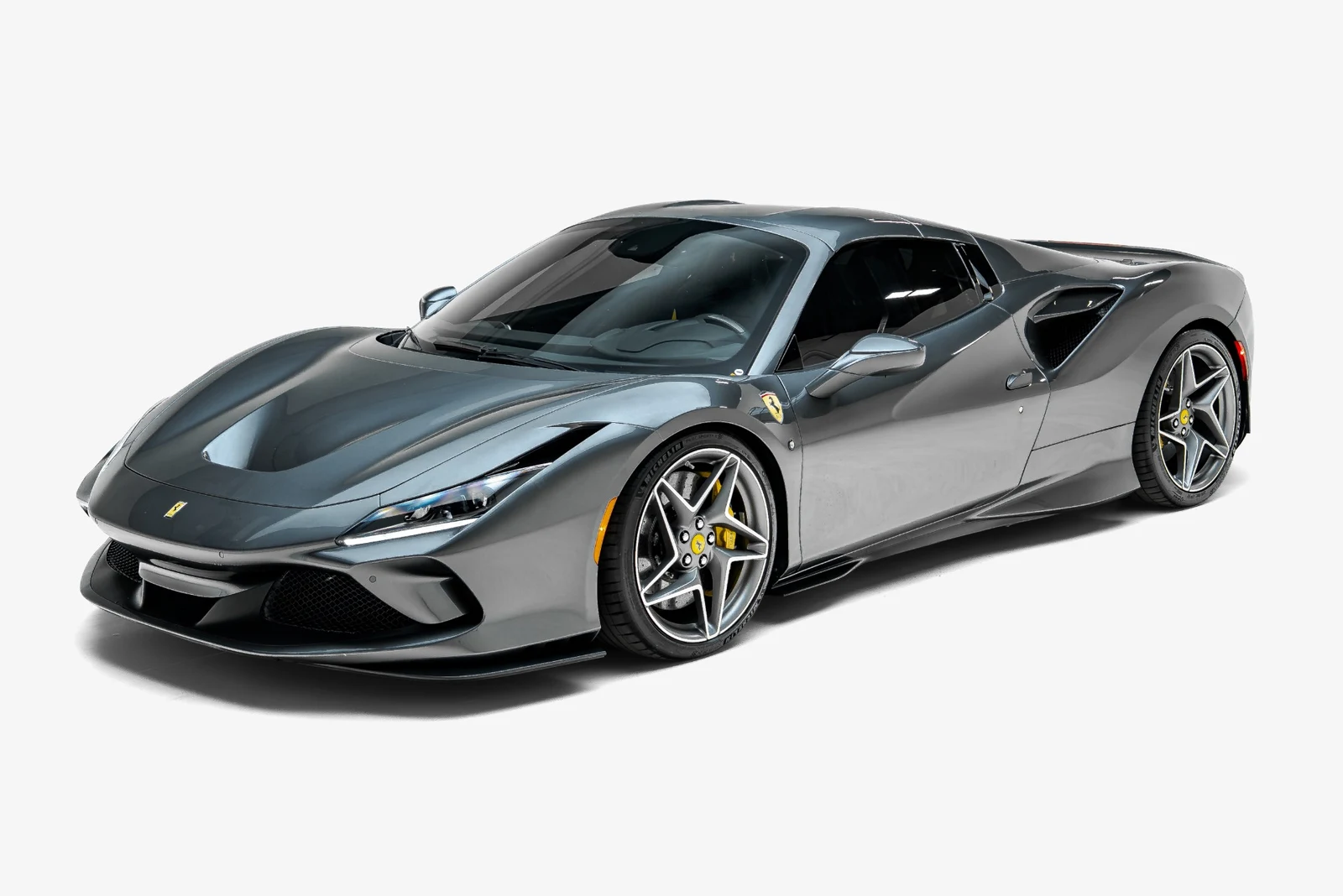 2022 Ferrari F8 Spider, 9/30
