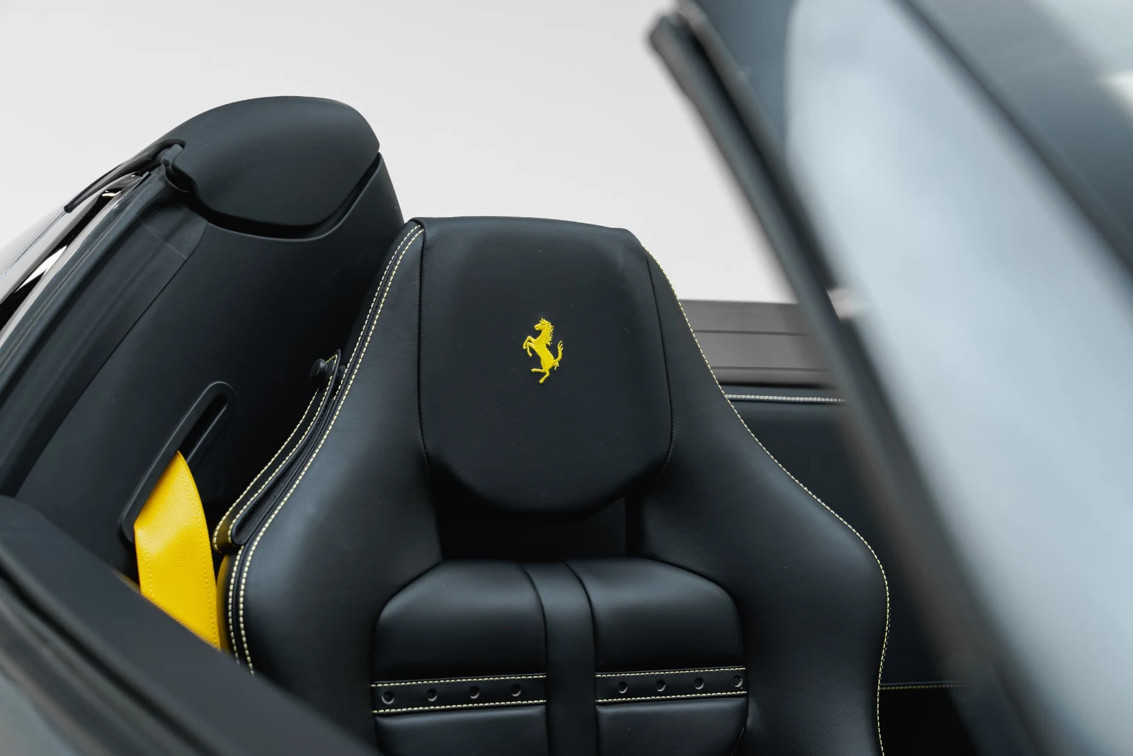 2022 Ferrari F8 Spider, 21/30