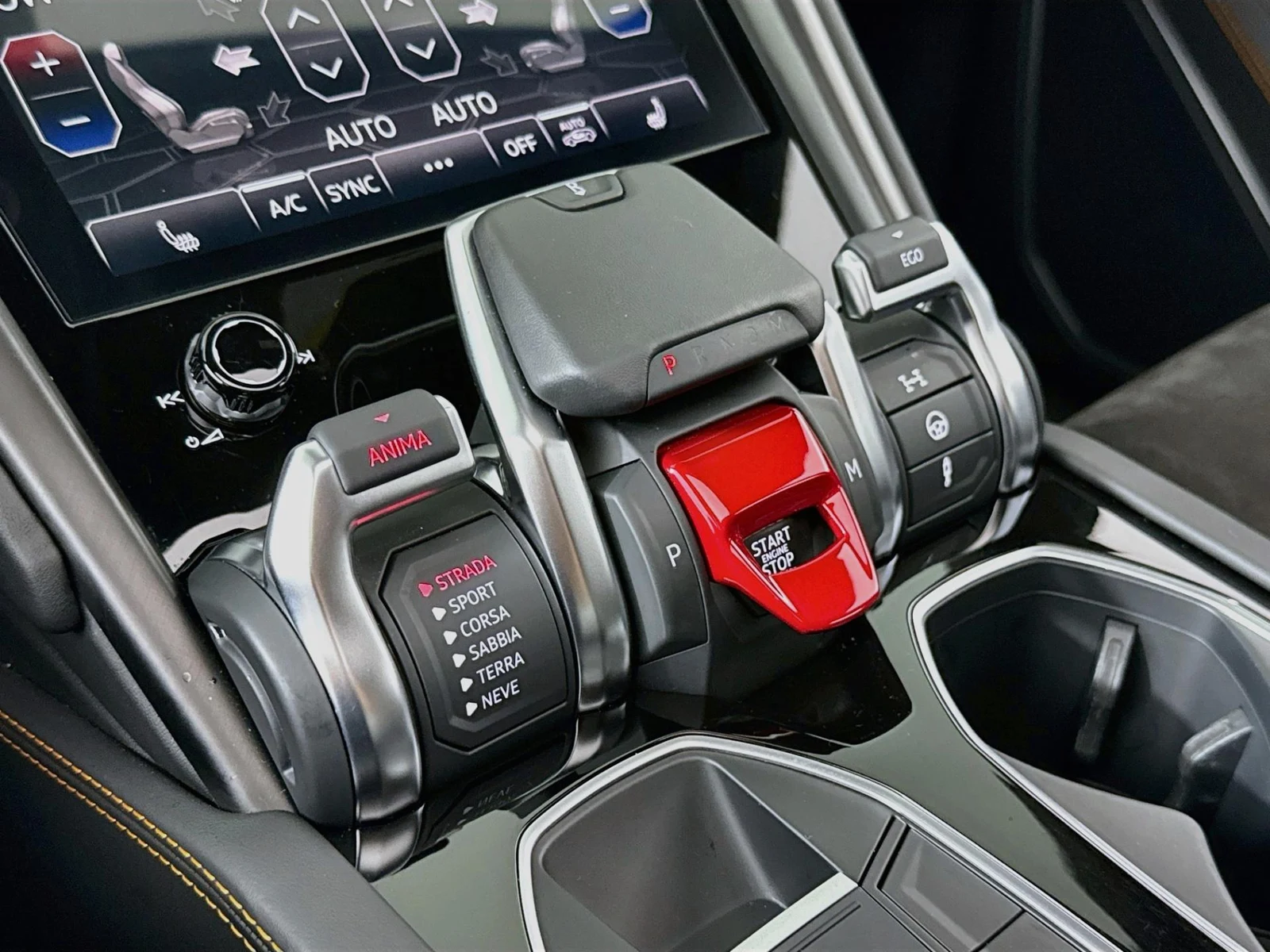 2022 Lamborghini Urus, 9/30