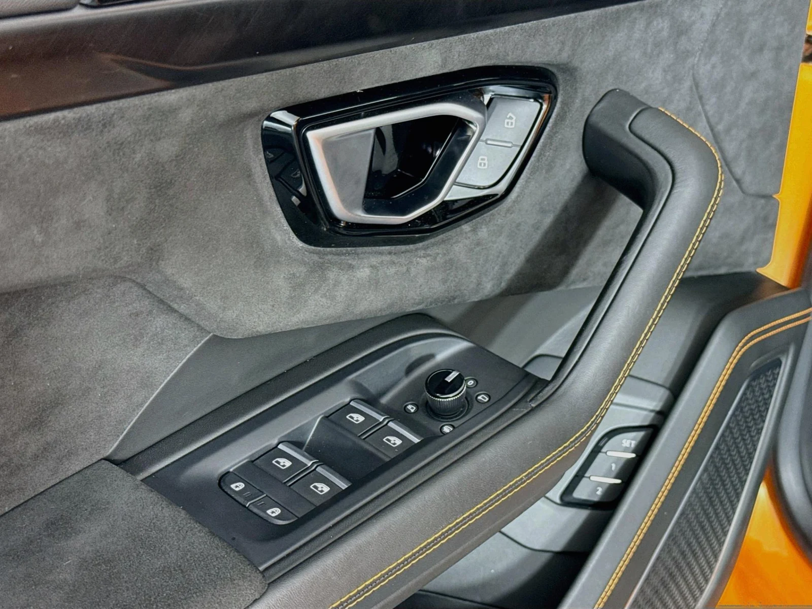 2022 Lamborghini Urus, 10/30
