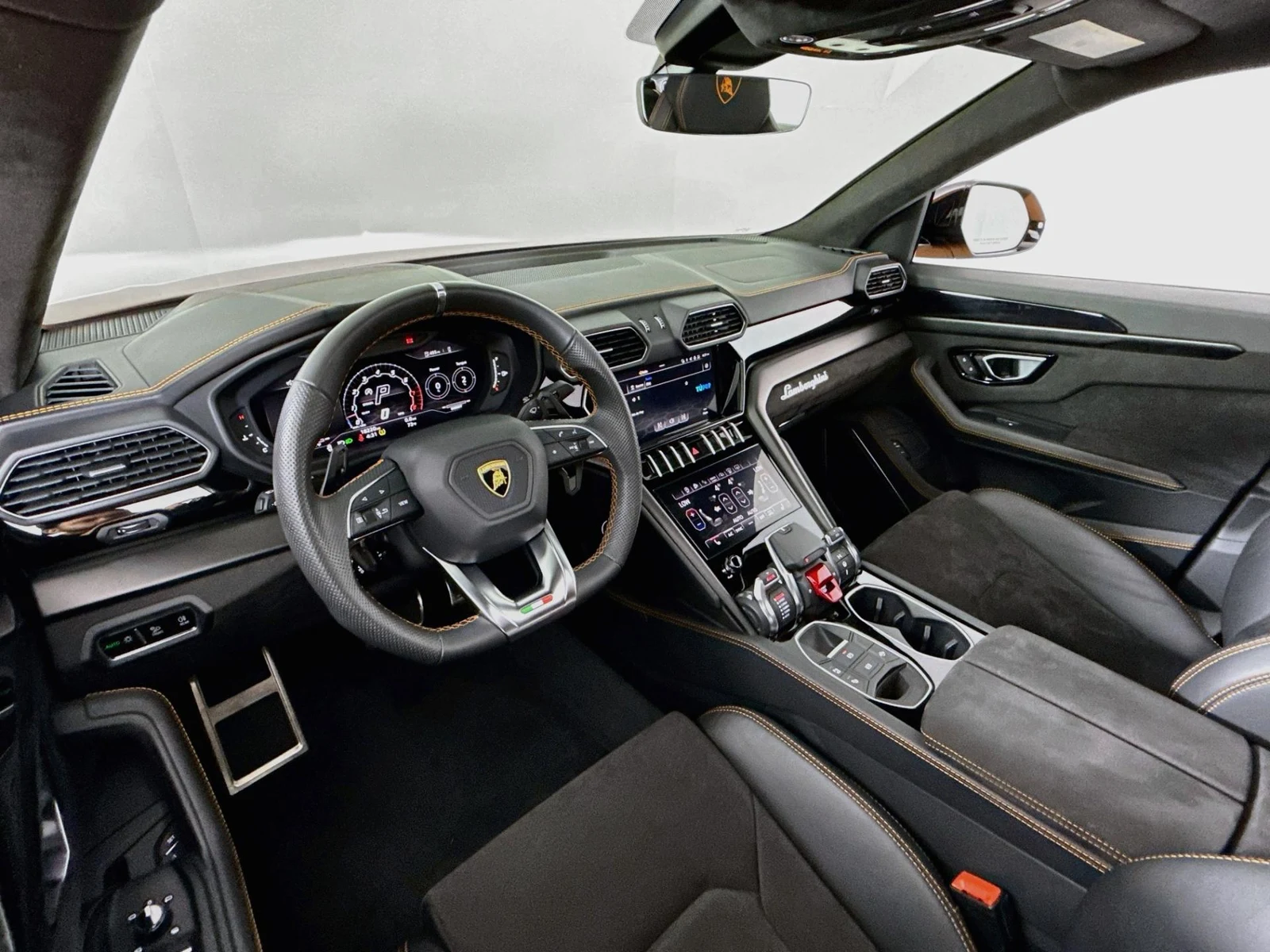 2022 Lamborghini Urus, 12/30