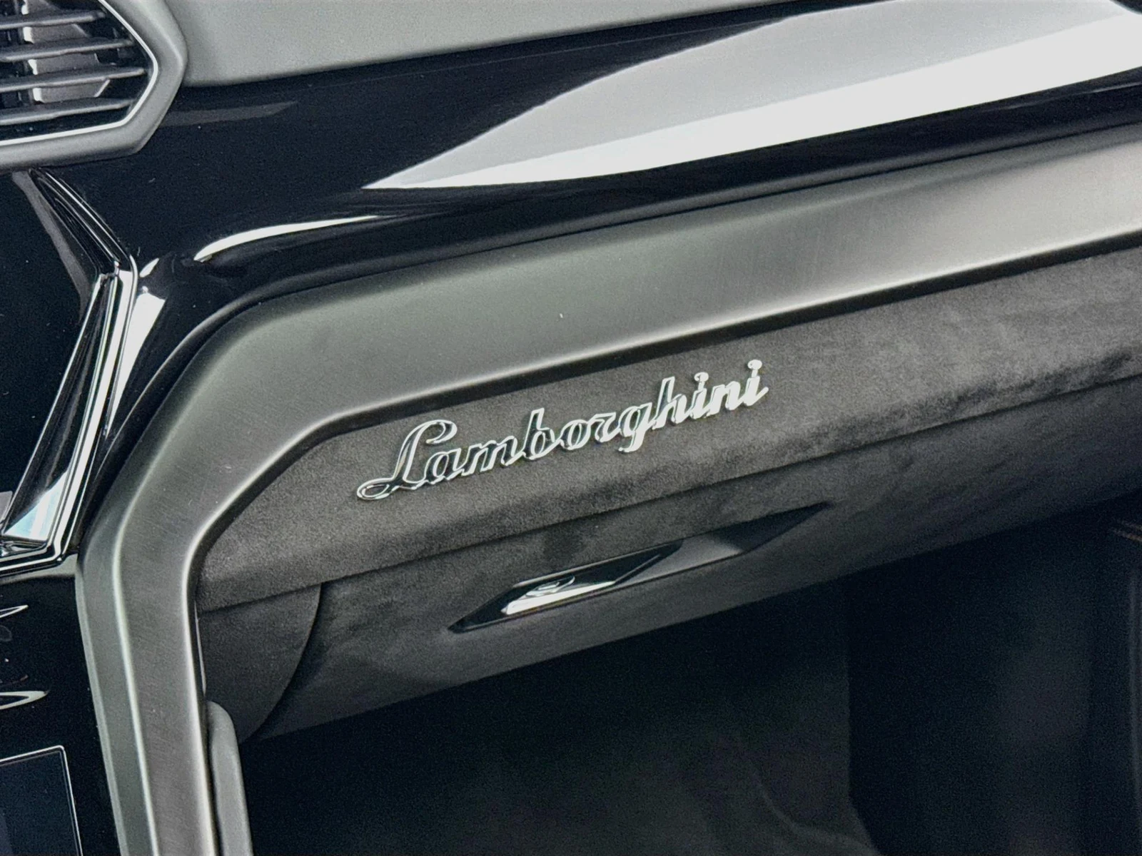 2022 Lamborghini Urus, 19/30