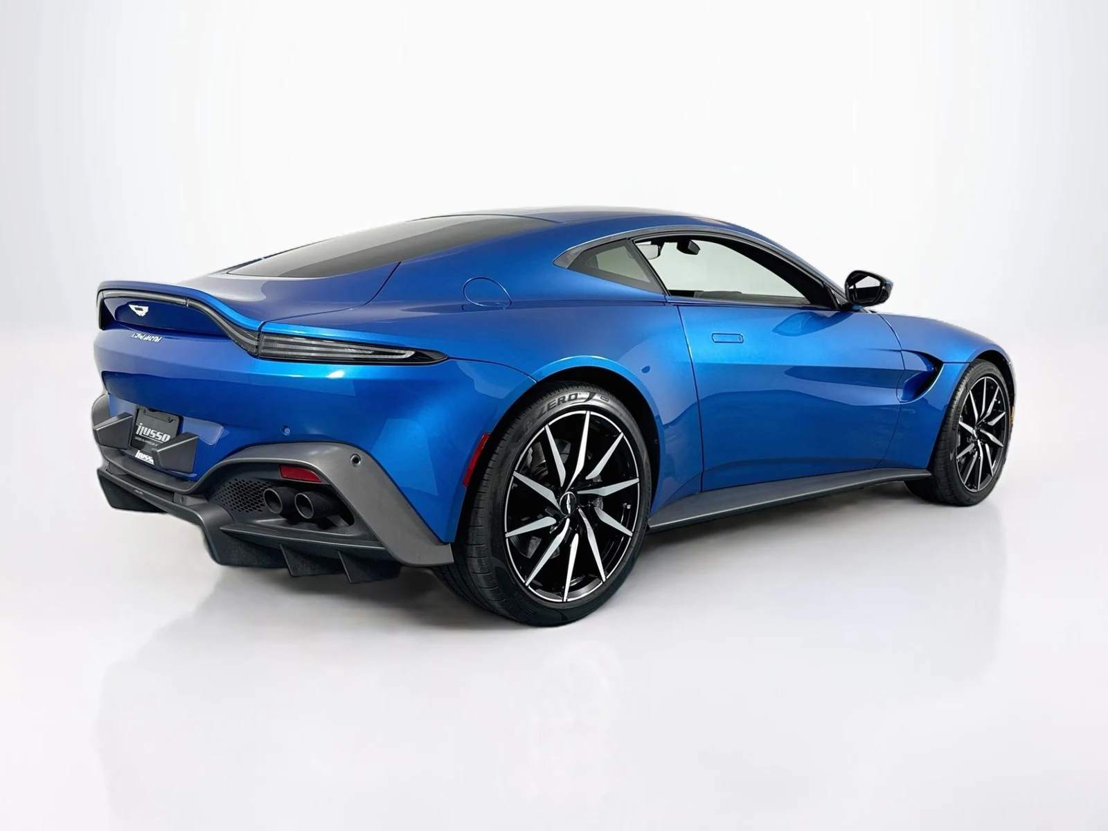2020 Aston Martin Vantage, 3/30