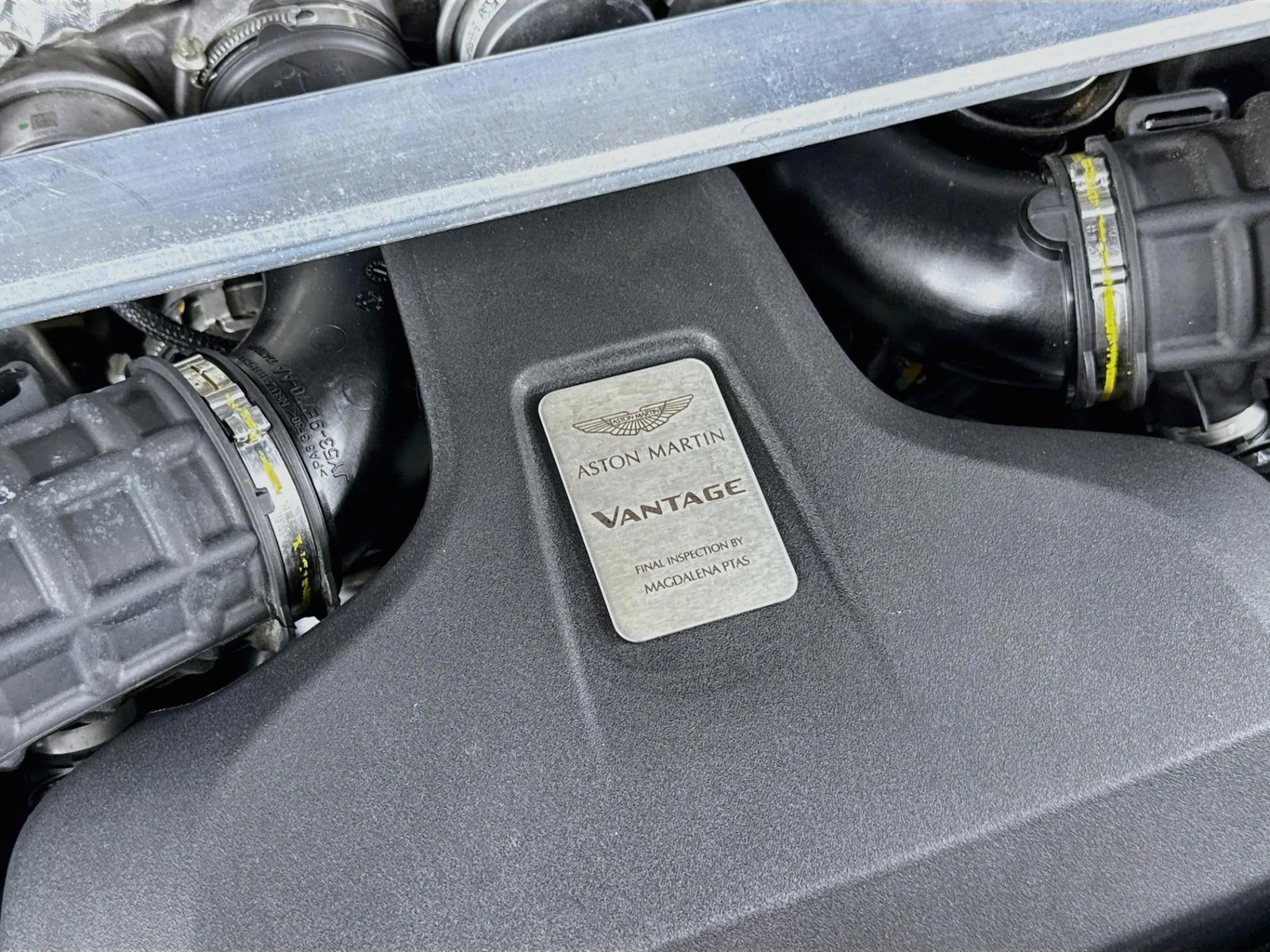 2020 Aston Martin Vantage, 15/30