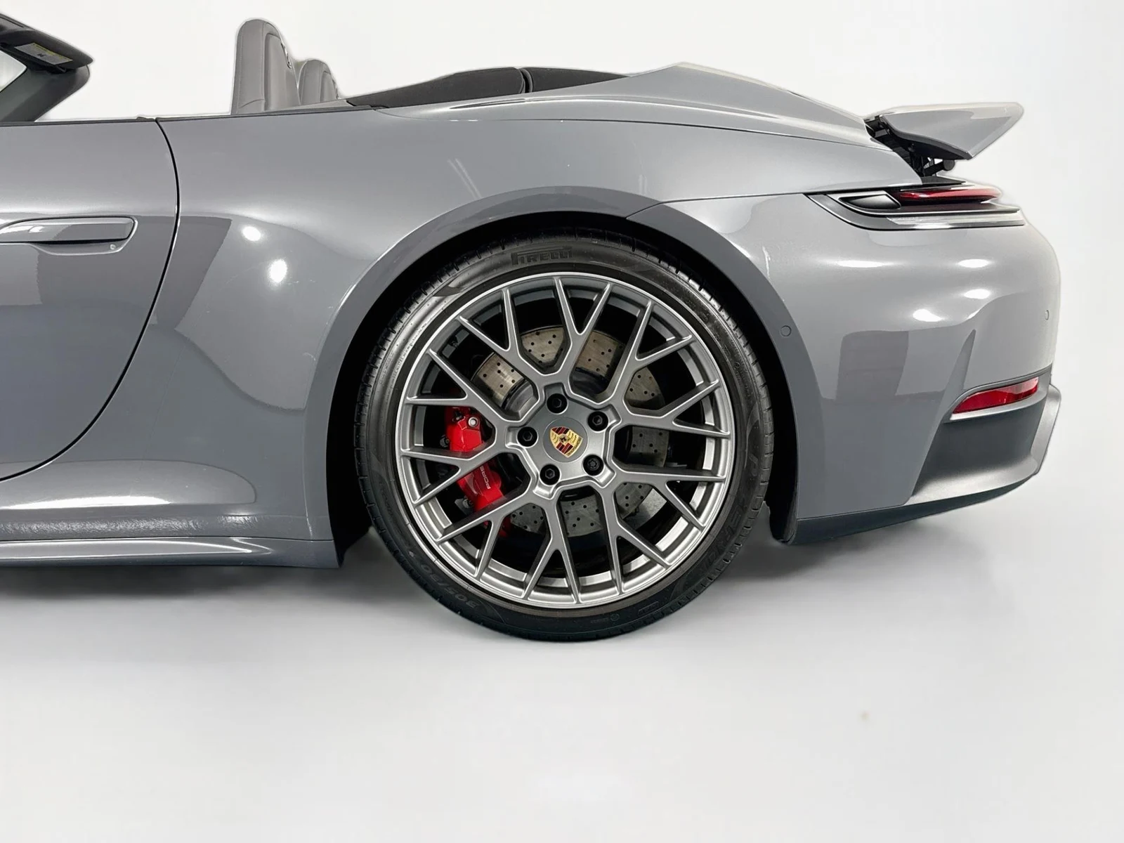 2025 Porsche 911 (992) Carrera S, 15/30