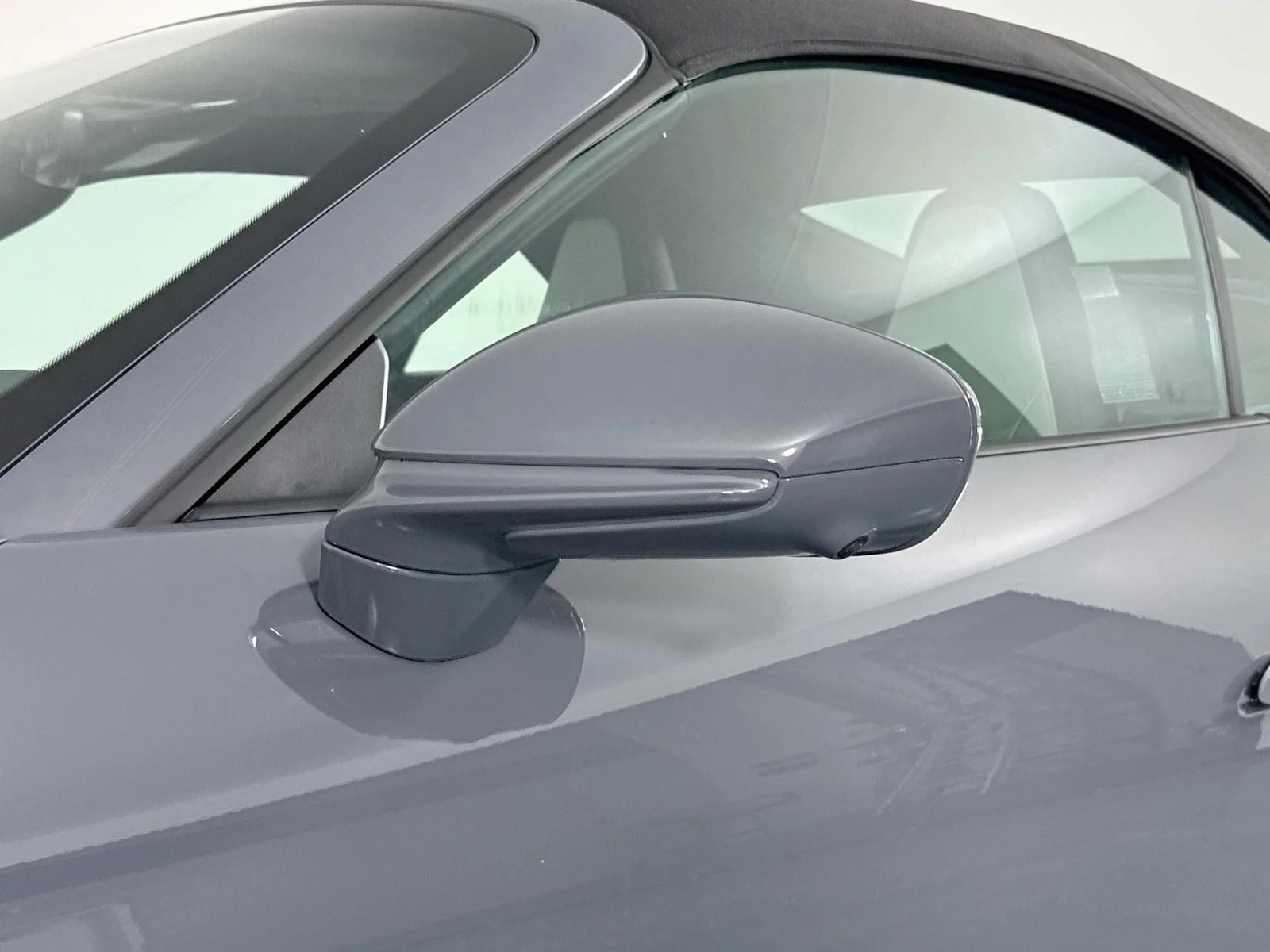 2025 Porsche 911 (992) Carrera S, 20/30