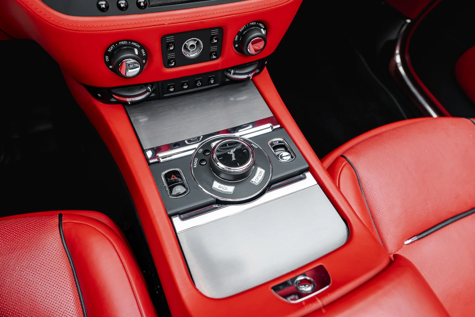 2016 Rolls-Royce Dawn, 26/30