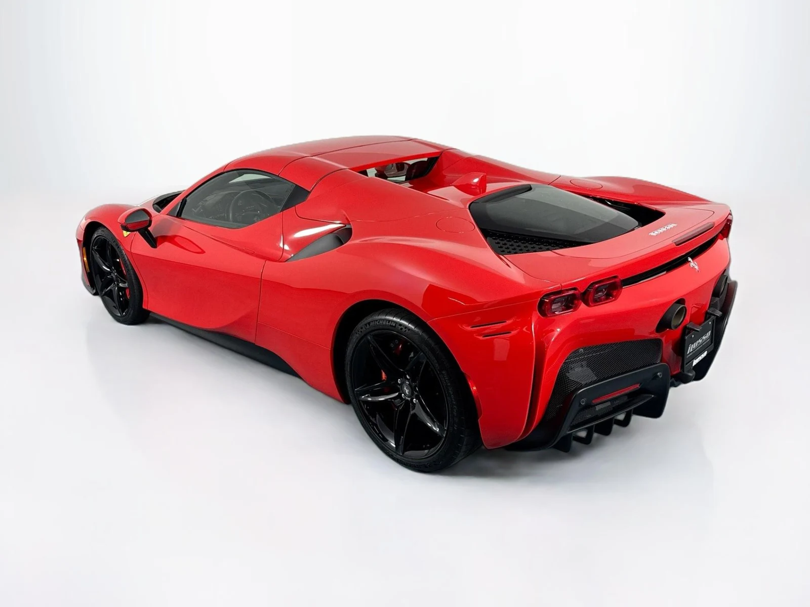 2025 Ferrari SF90 Spider, 29/30