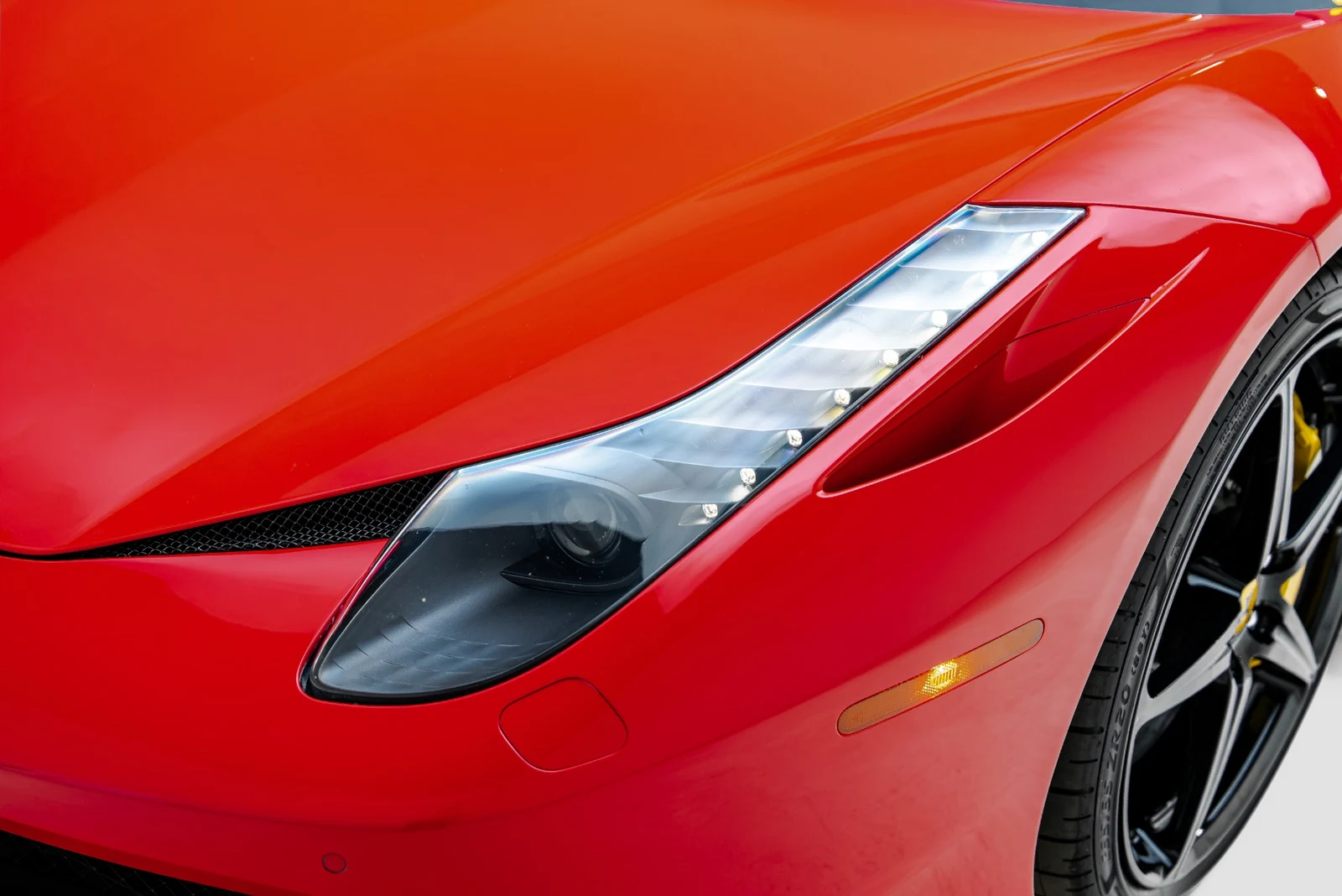 2013 Ferrari 458 Italia, 11/30