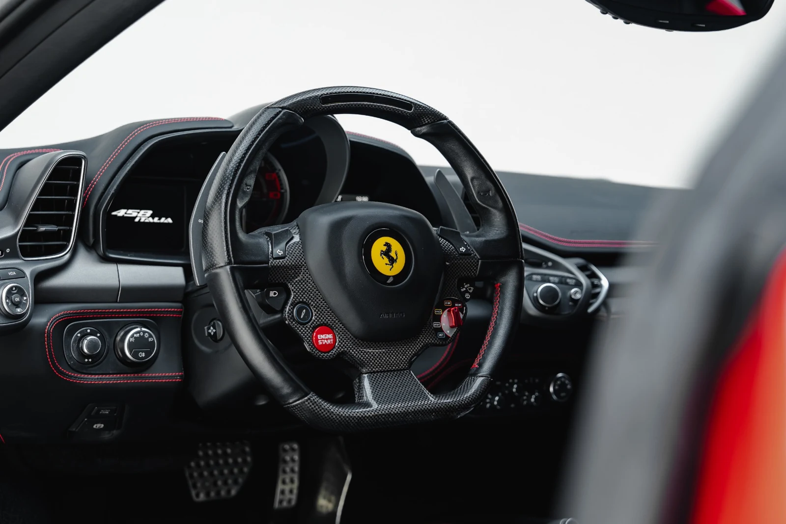 2013 Ferrari 458 Italia, 22/30