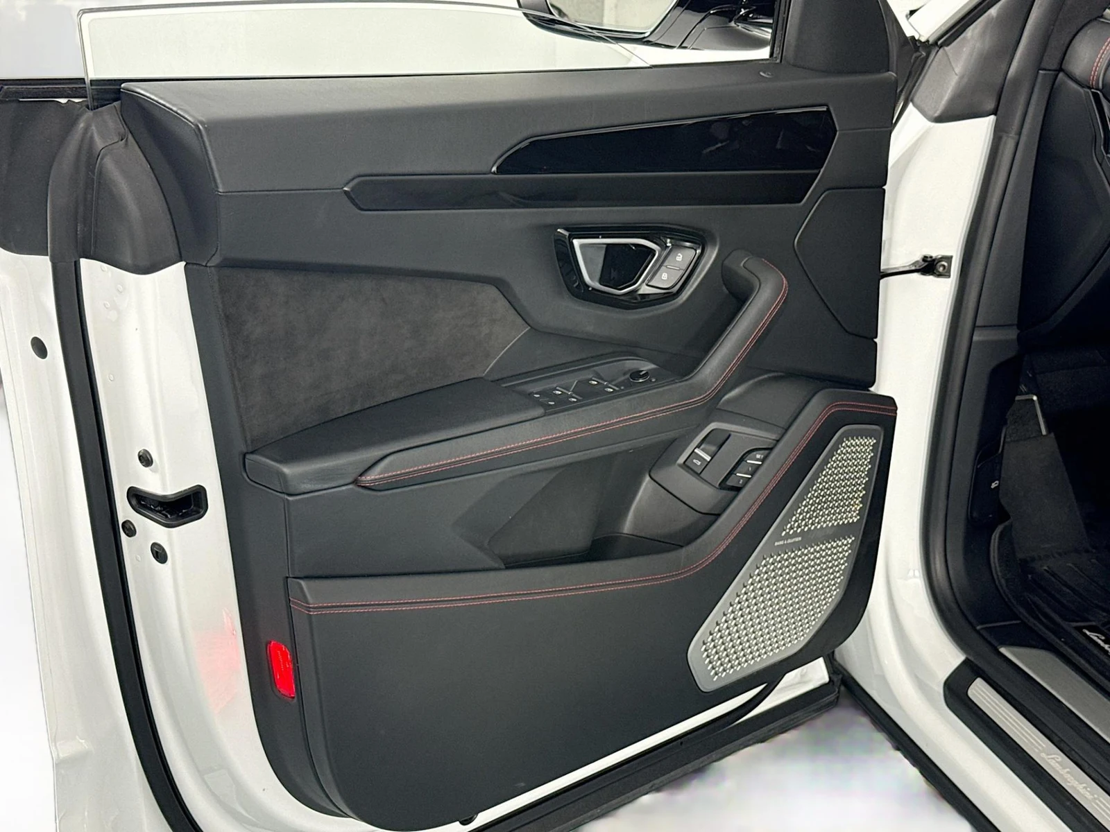 2021 Lamborghini Urus, 10/30