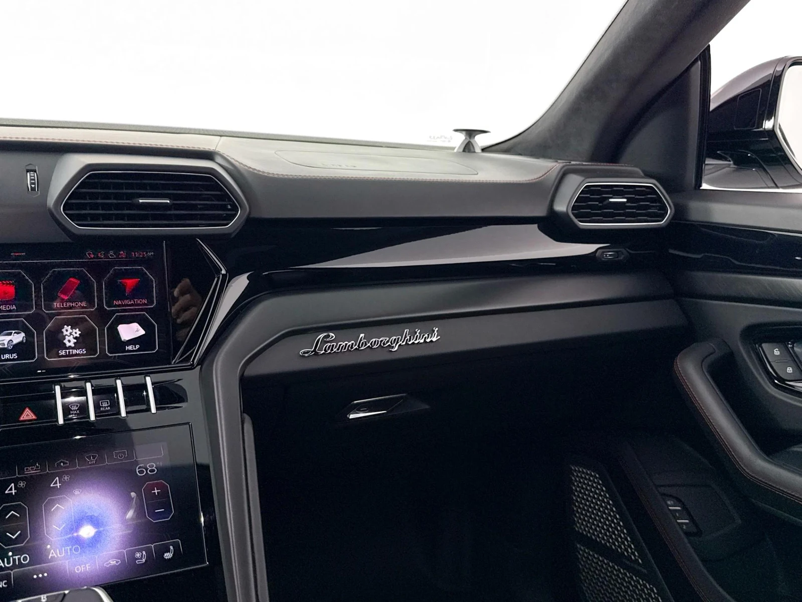 2021 Lamborghini Urus, 21/30