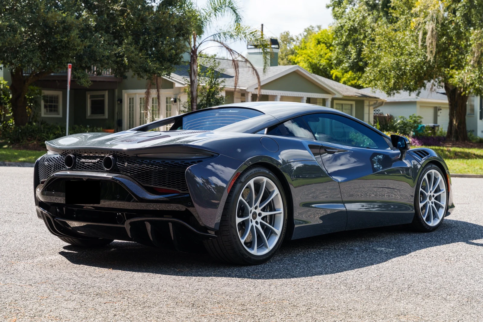 2026 McLaren Artura, 4/30