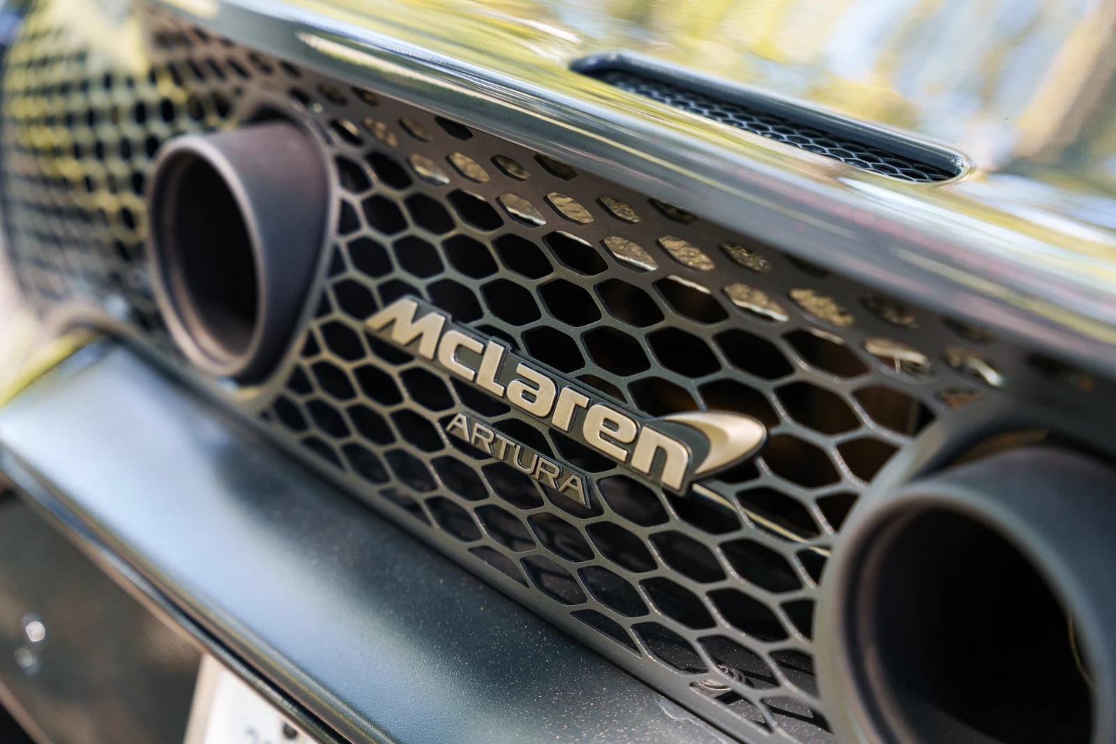 2026 McLaren Artura, 25/30